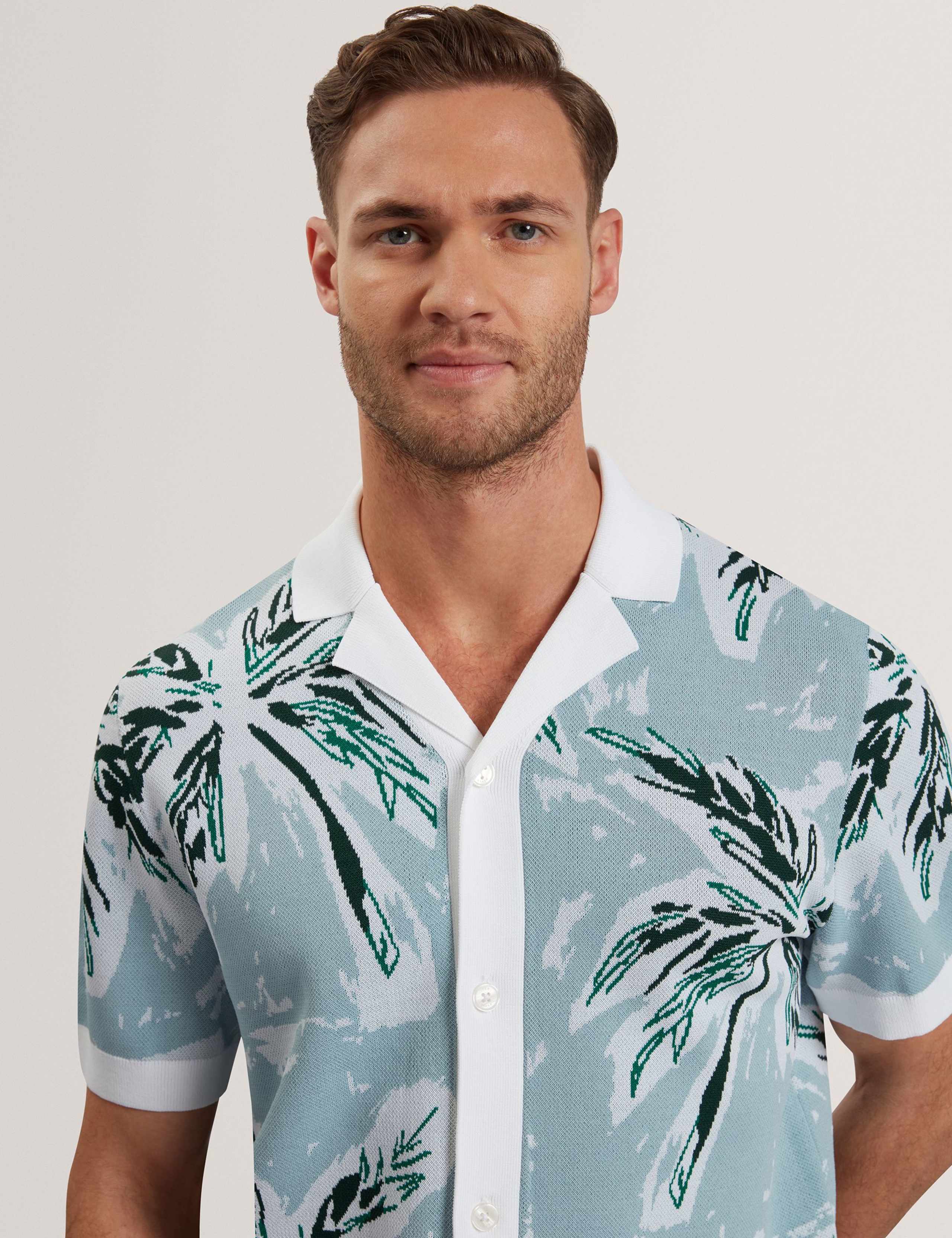 Regular Fit Knitted Leaf Short Sleeve Shirt 5 of 6