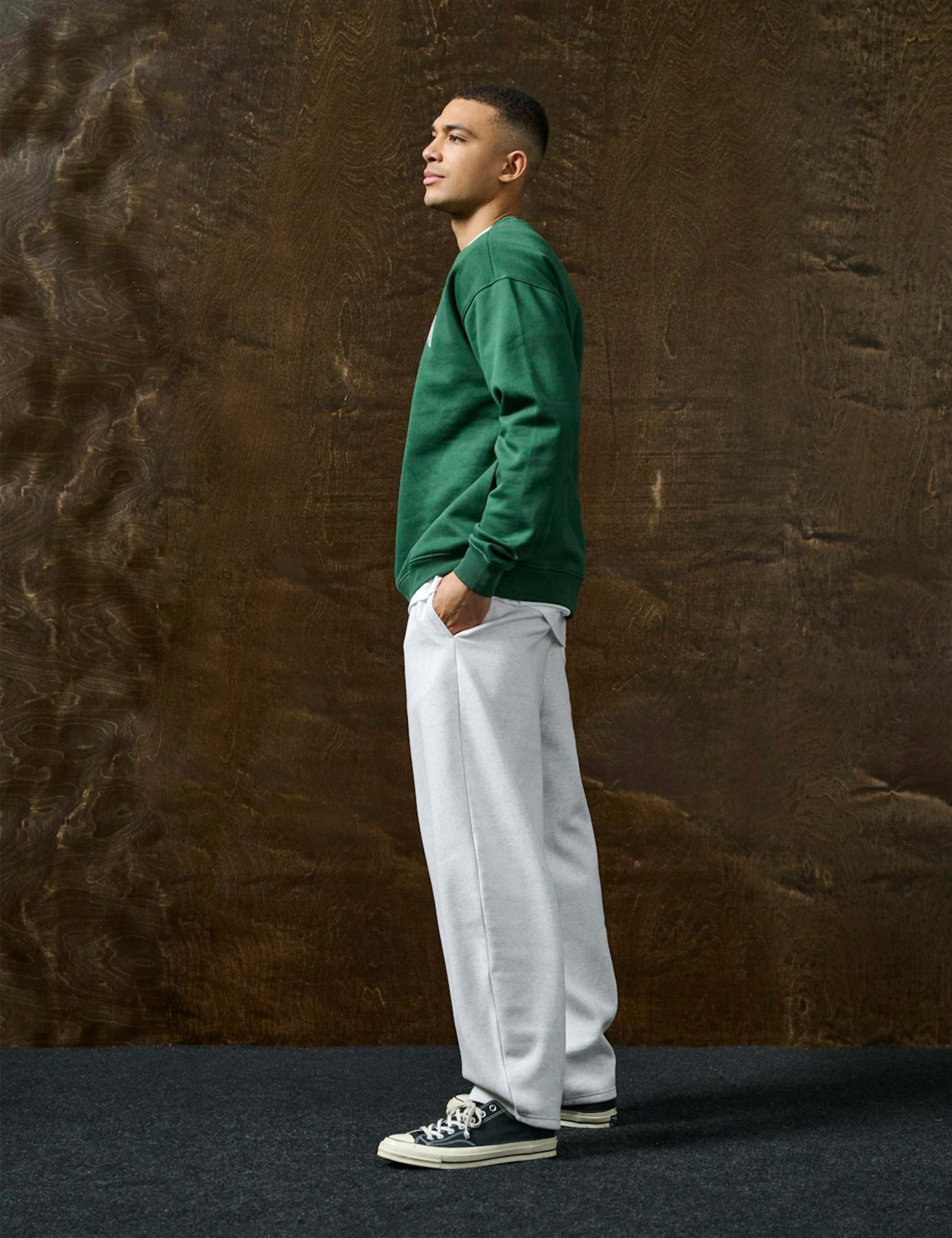 Barrel Fit Joggers 3 of 5