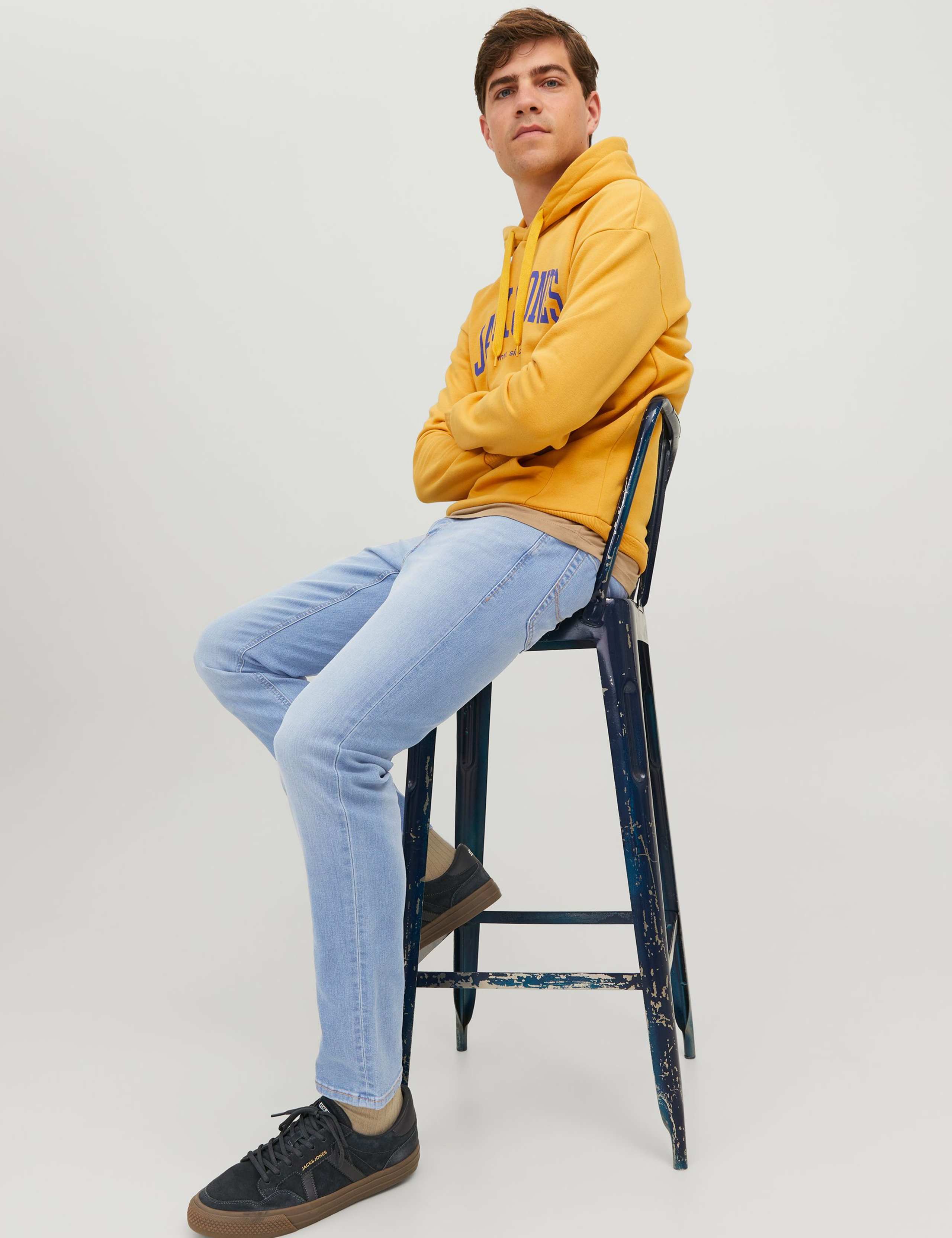 Slim Fit Cotton Rich Jeans 5 of 8