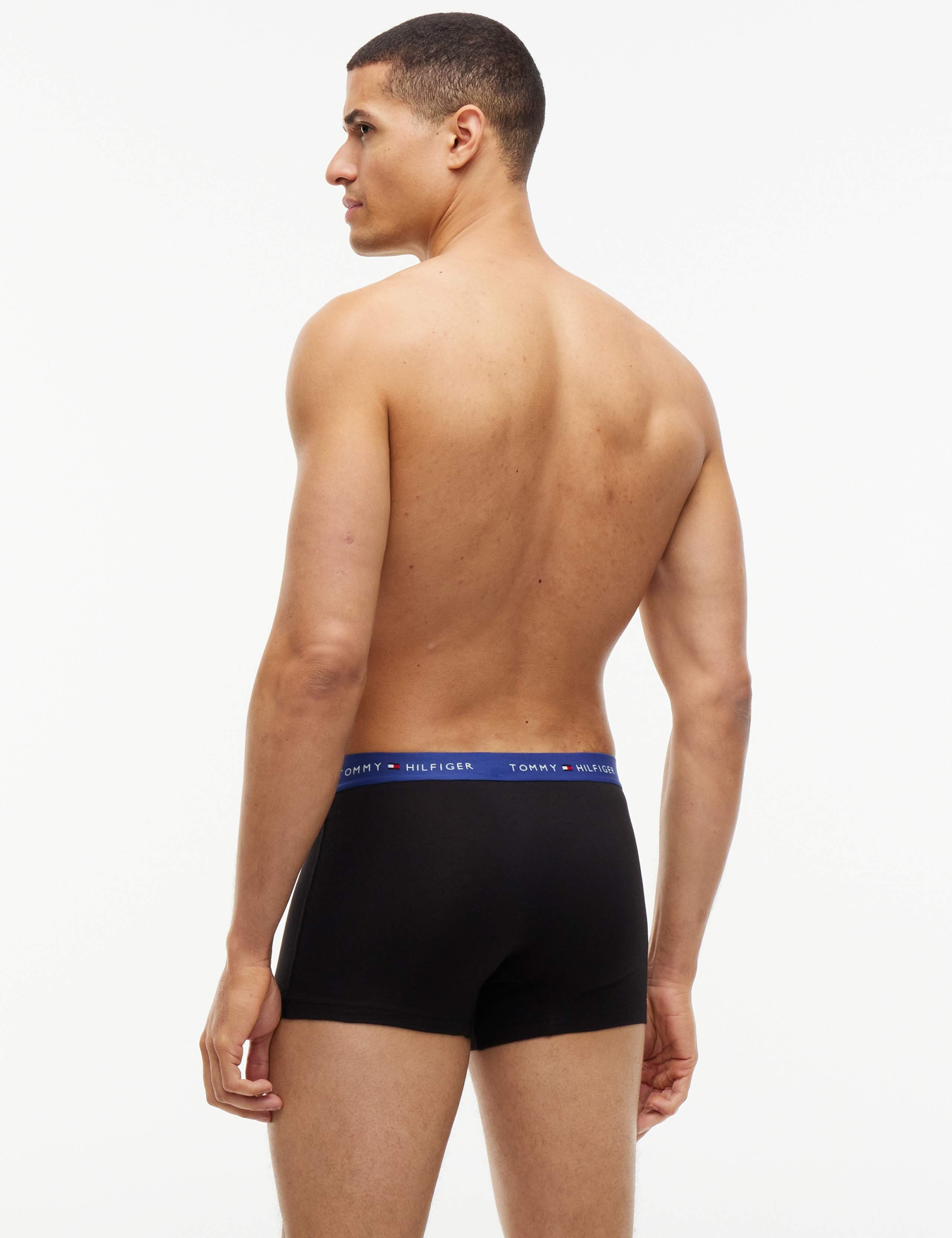 3 Pack Signature Cotton Rich Trunks 3 of 4