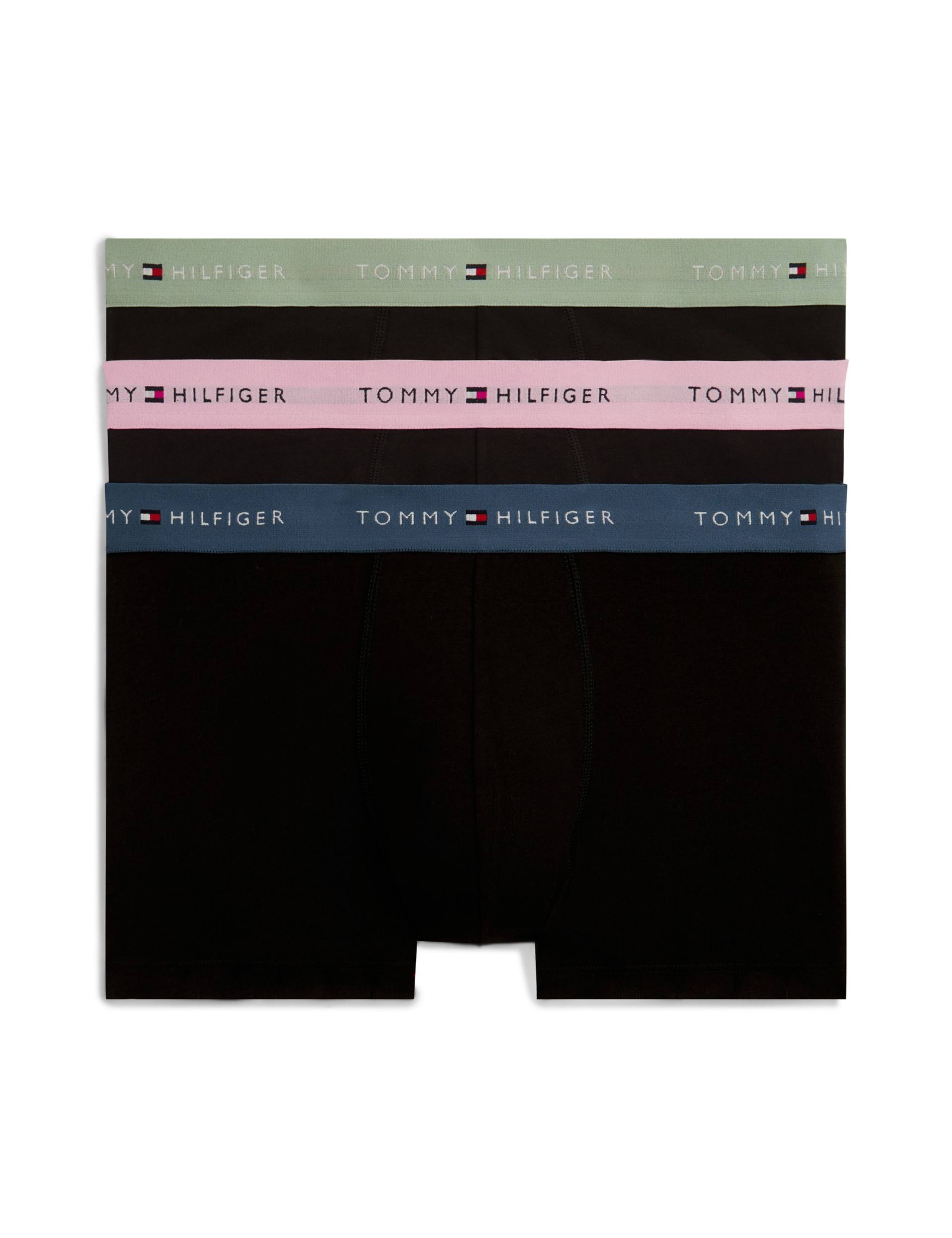 3 Pack Signature Cotton Rich Trunks 1 of 6