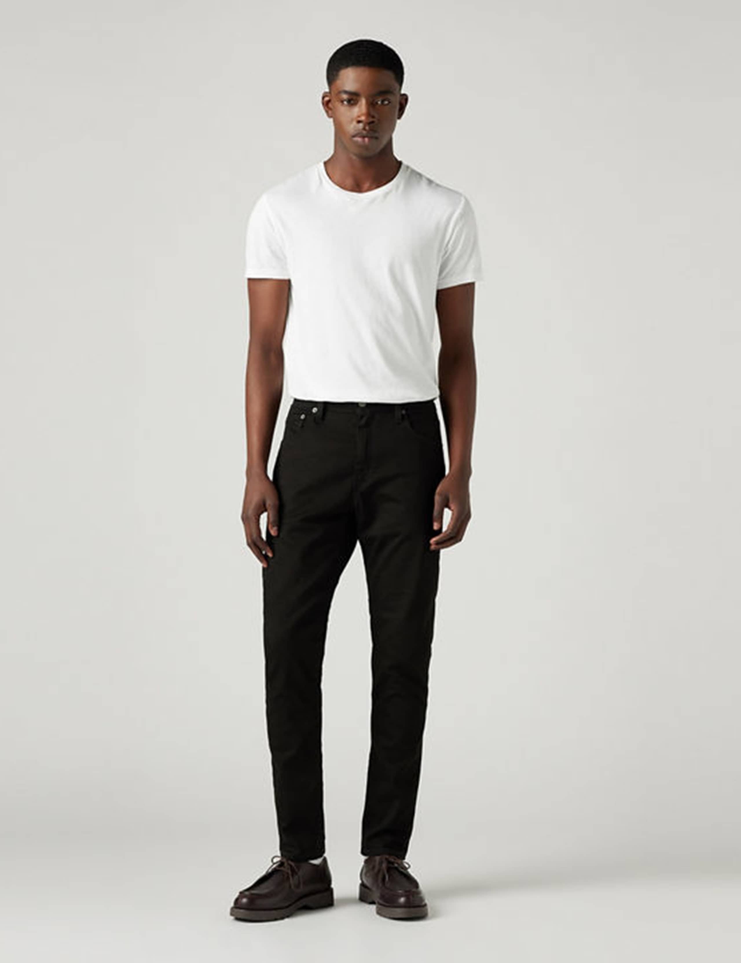 512 Slim Tapered Jeans 3 of 5