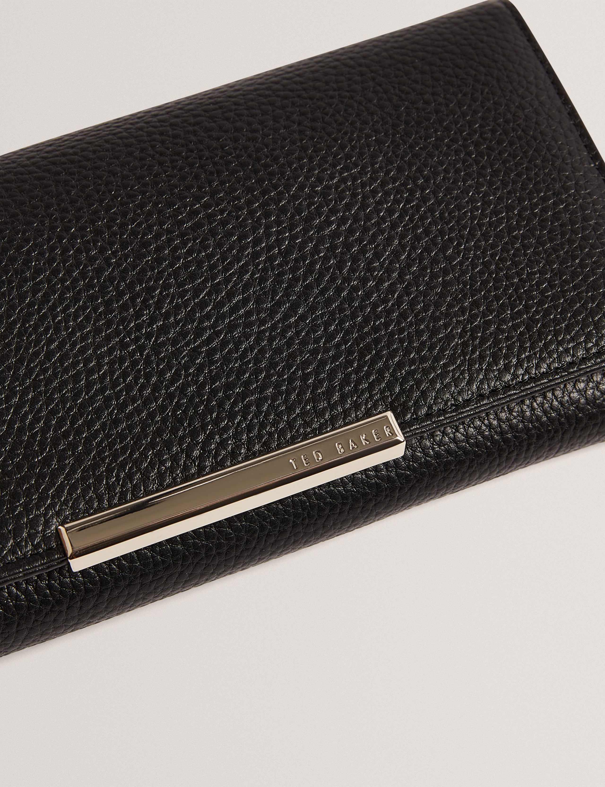 Leather Purse 3 of 3