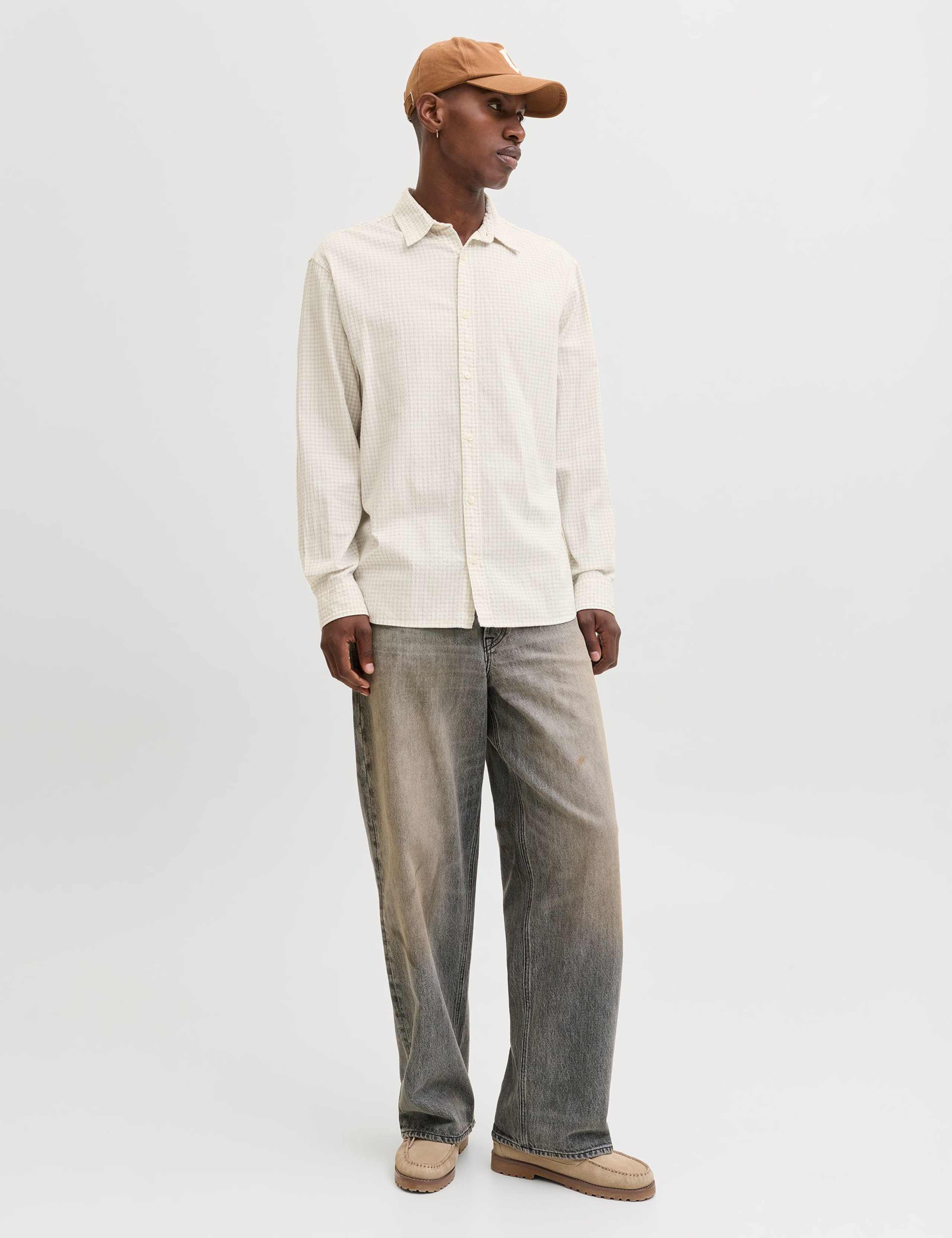 Regular Fit Cotton Rich Seersucker Checked Shirt 3 of 8