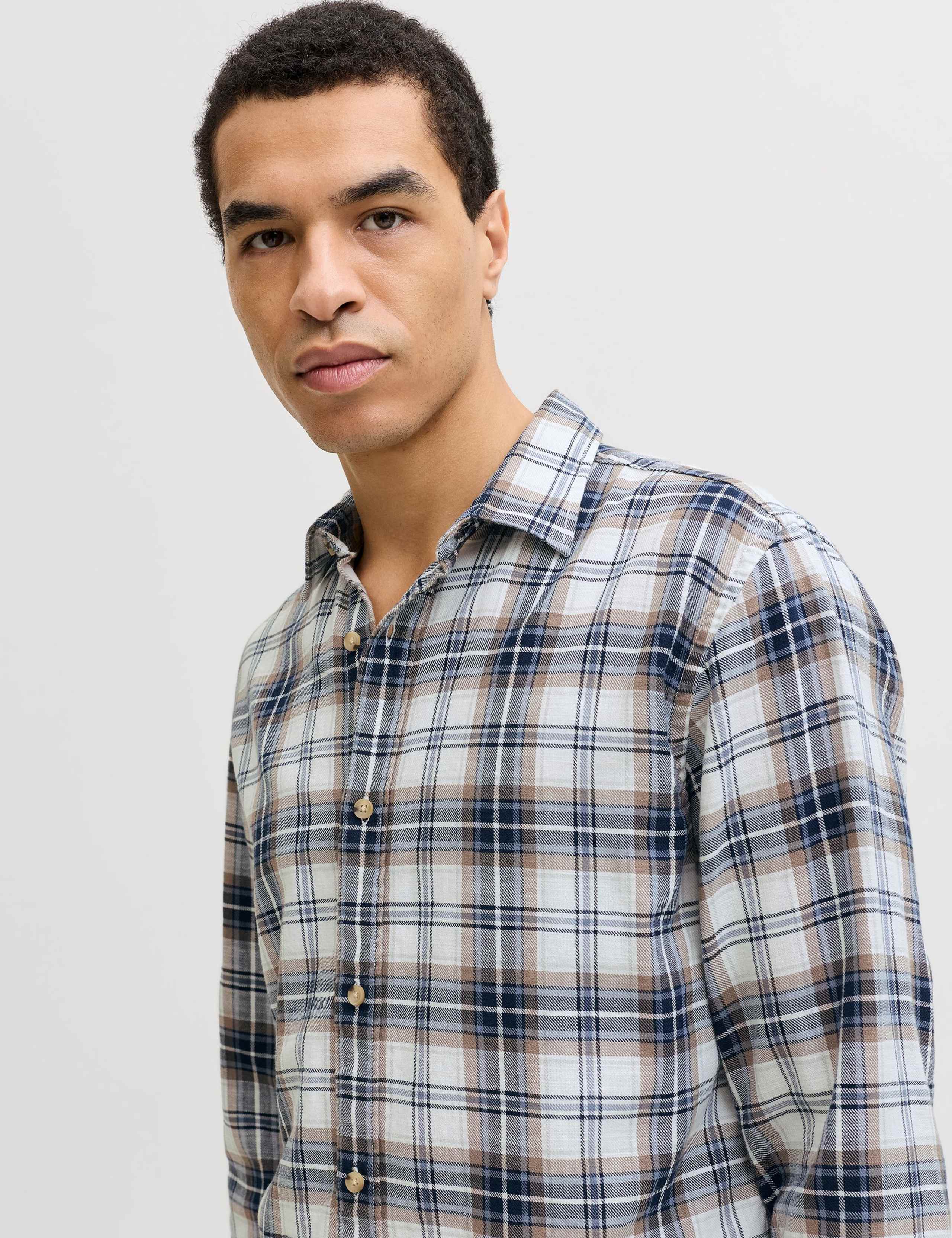 Regular Fit Pure Cotton Checked Flannel Shirt 7 of 7