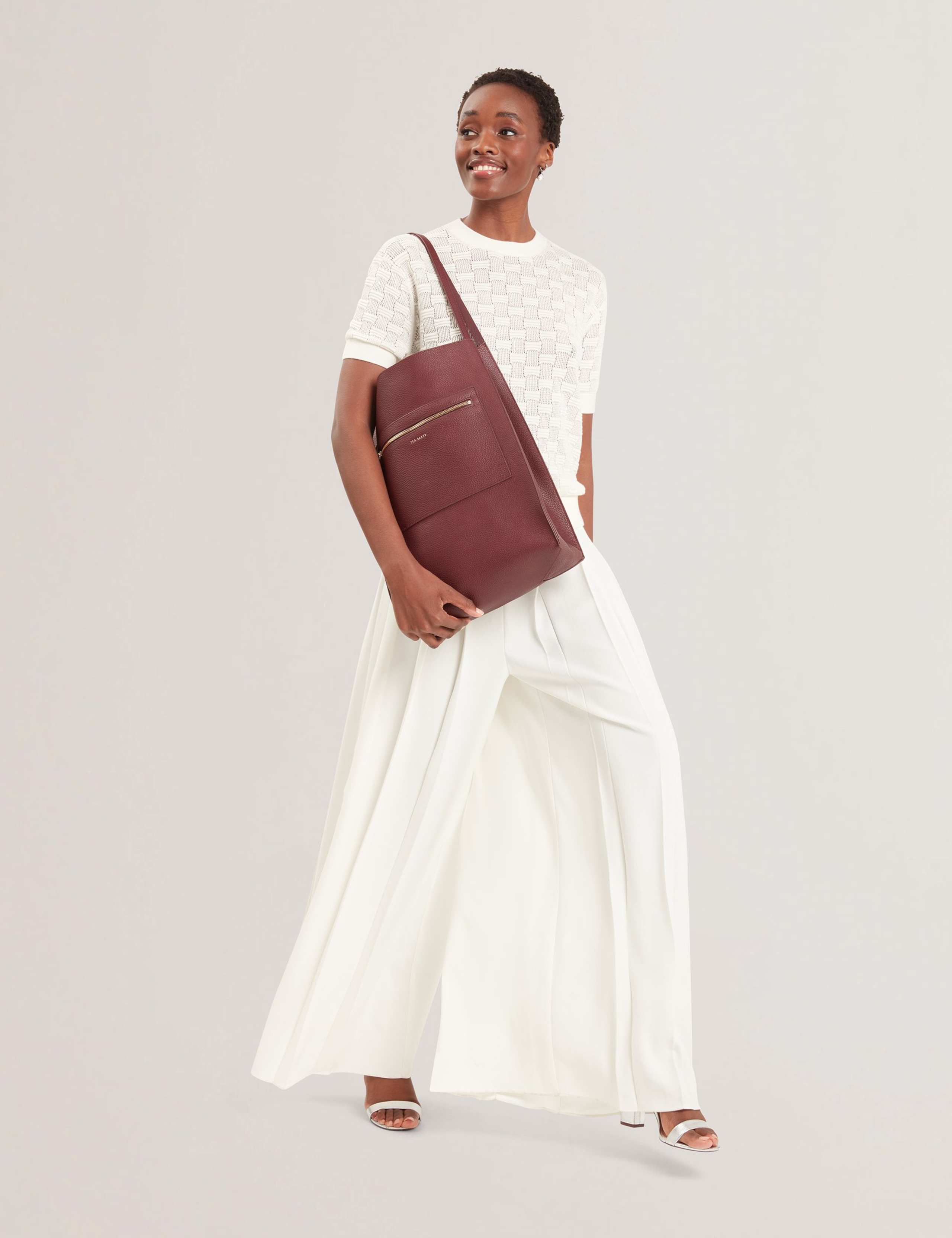 Tammila Large Leather Tote Bag 4 of 6