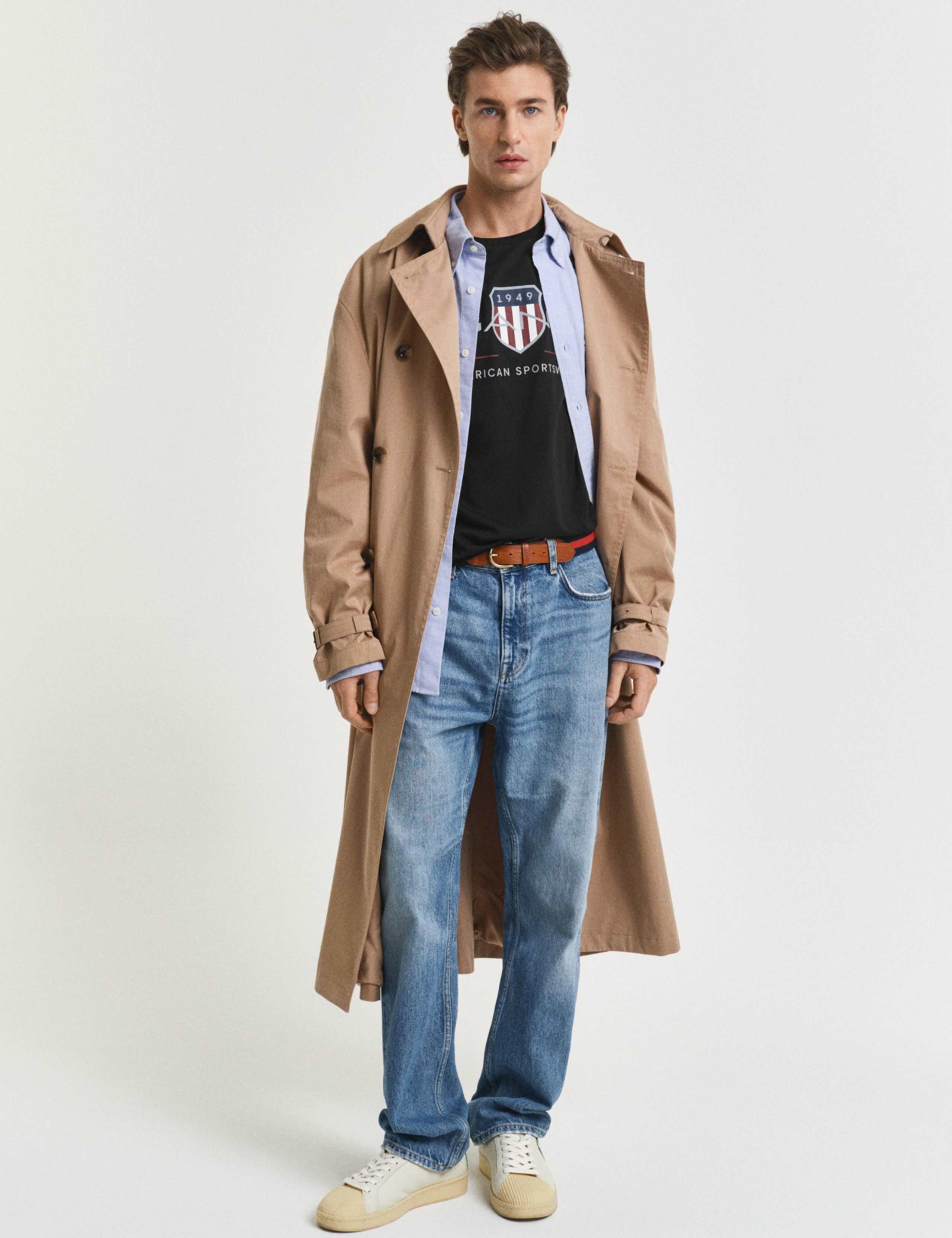 Pure Cotton Archive Shield Crew Neck T-Shirt 2 of 4