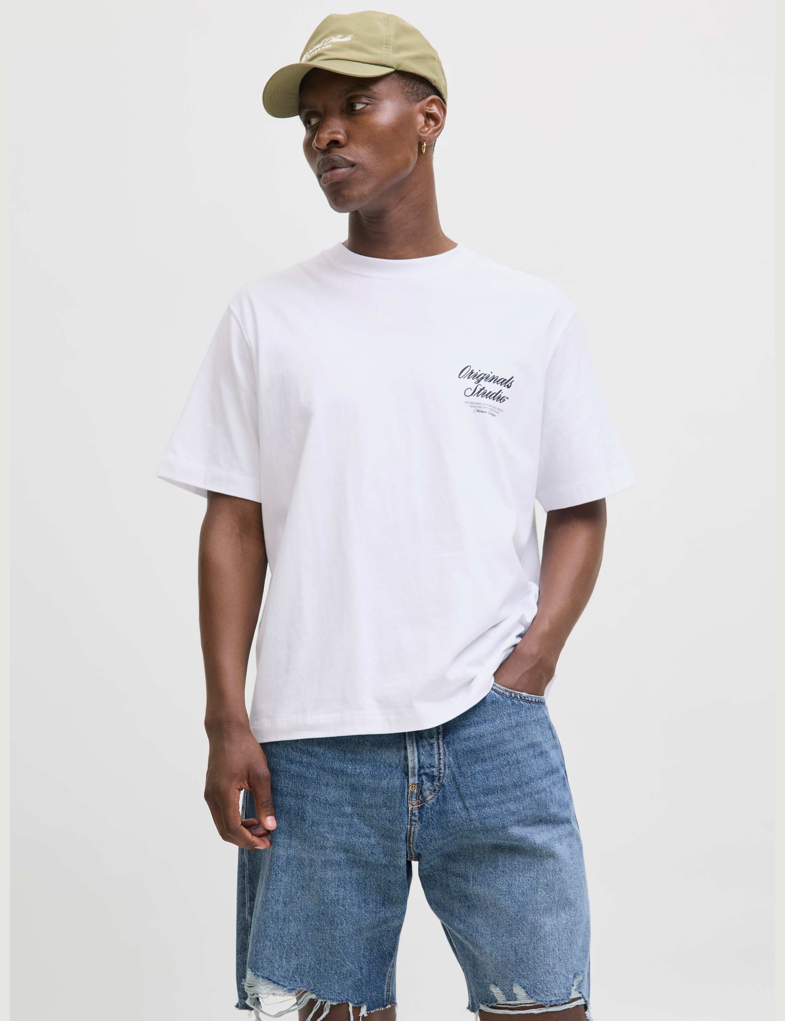 Pure Cotton Back Graphic T-Shirt 5 of 8