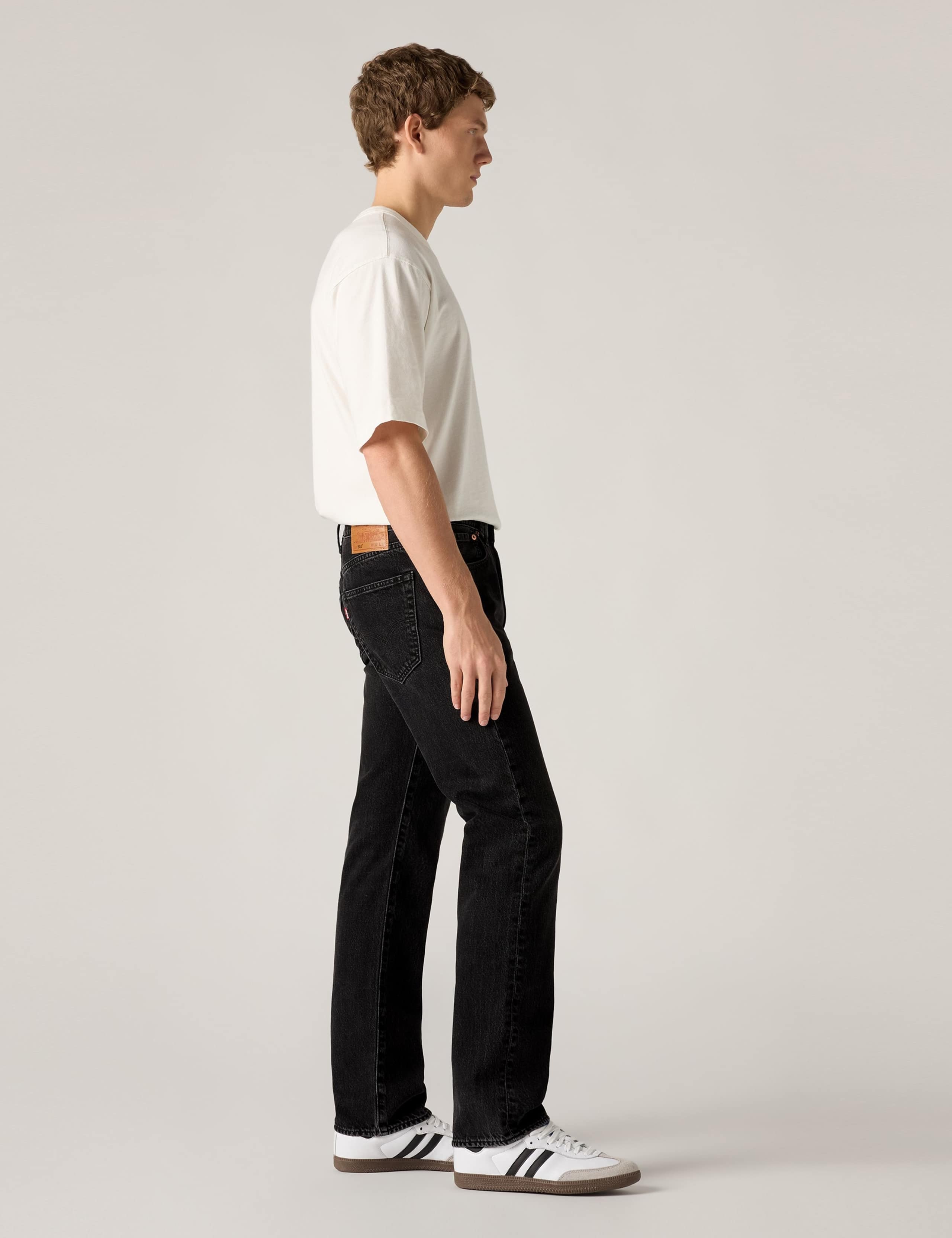 501® Straight Fit Jeans 6 of 6