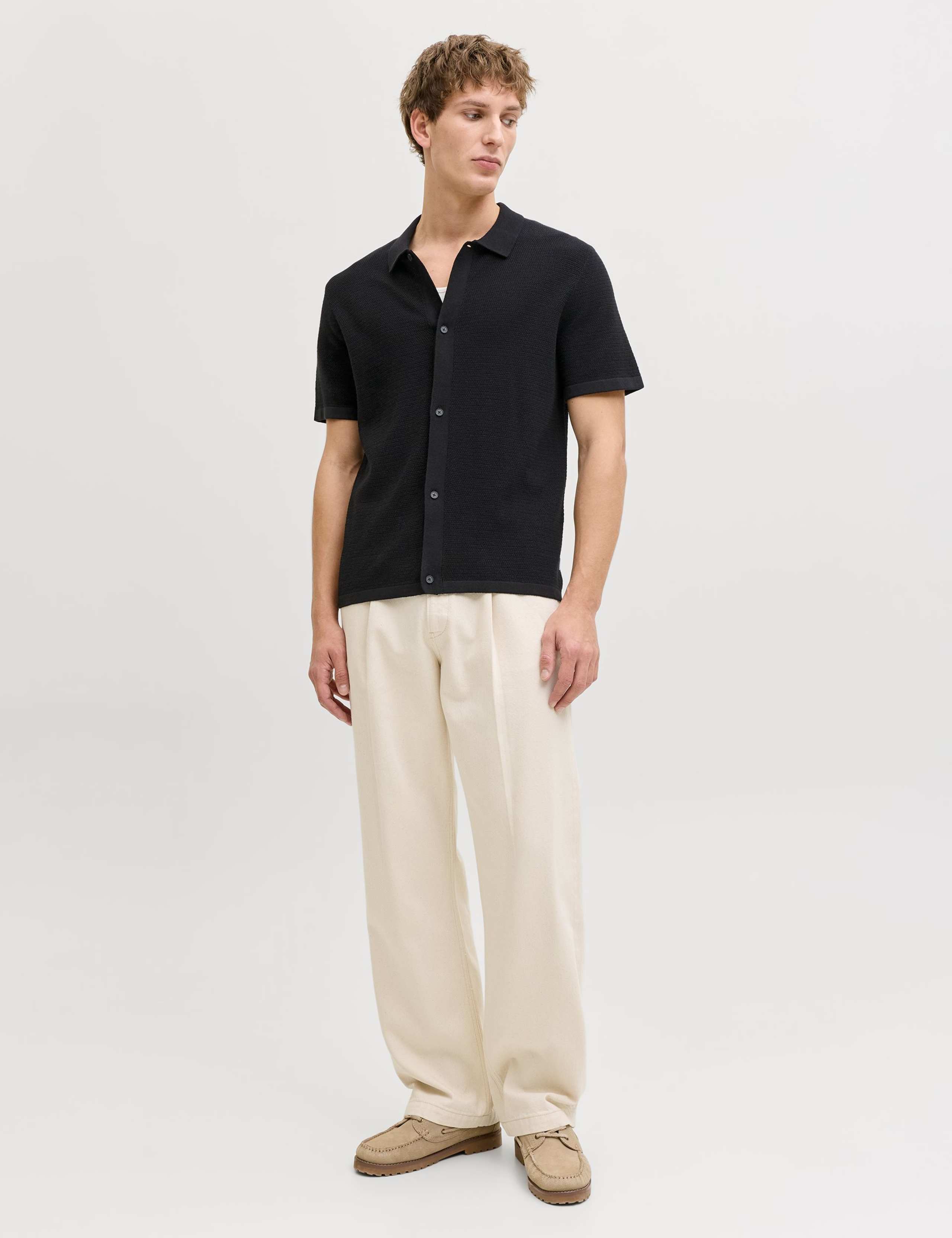 Regular Fit Cotton Rich Knitted Short Sleeve Shirt 3 of 7