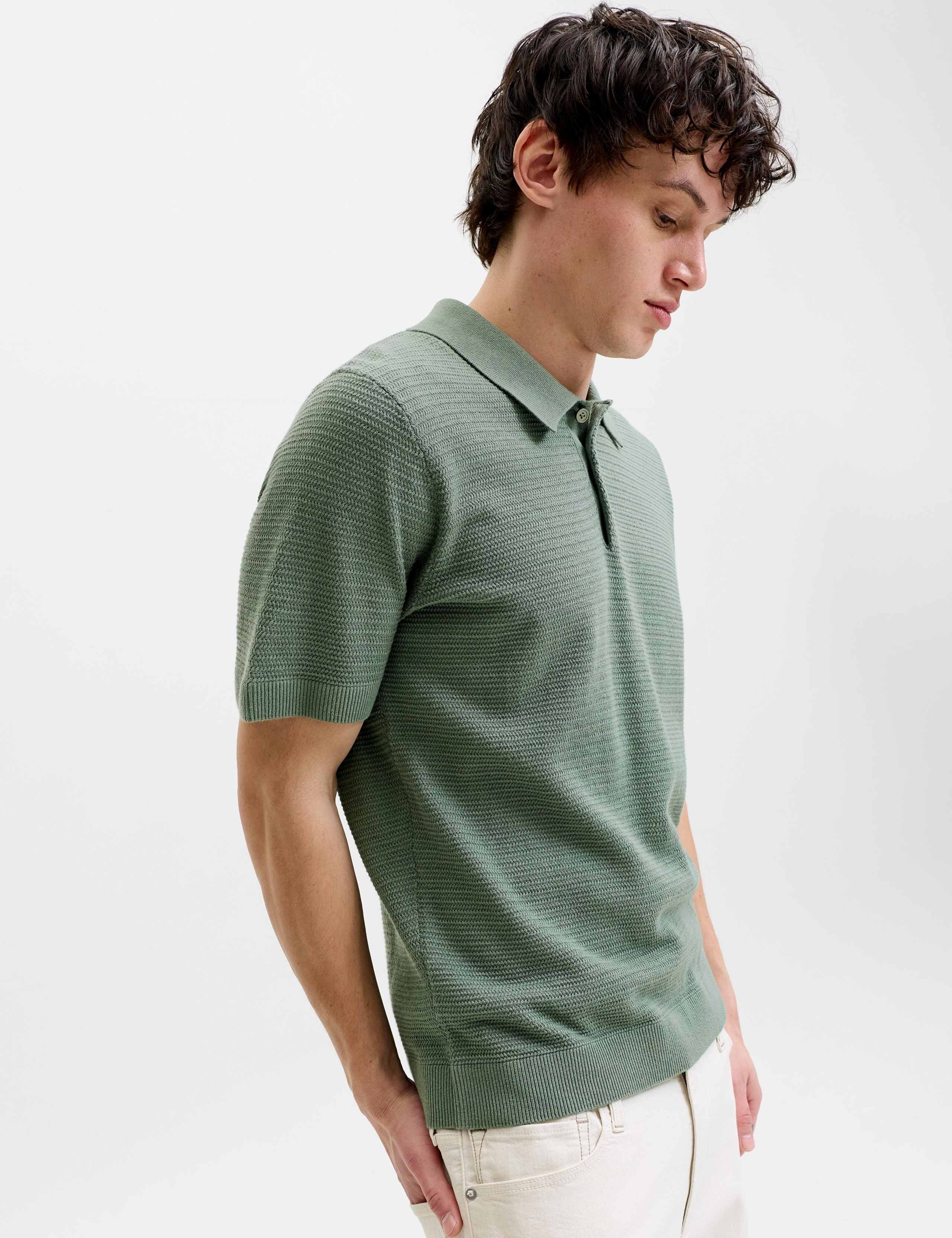 Regular Fit Striped Short Sleeve Oxford Shirt 3 of 6