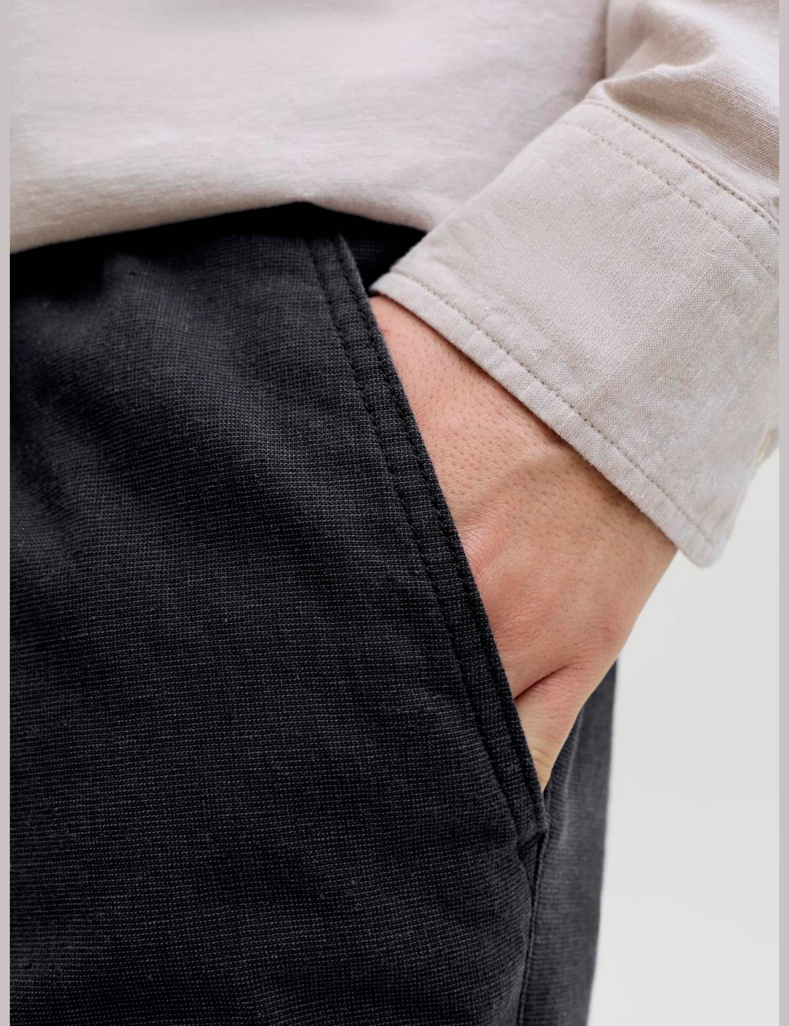 Cotton Linen Blend Shorts 5 of 6