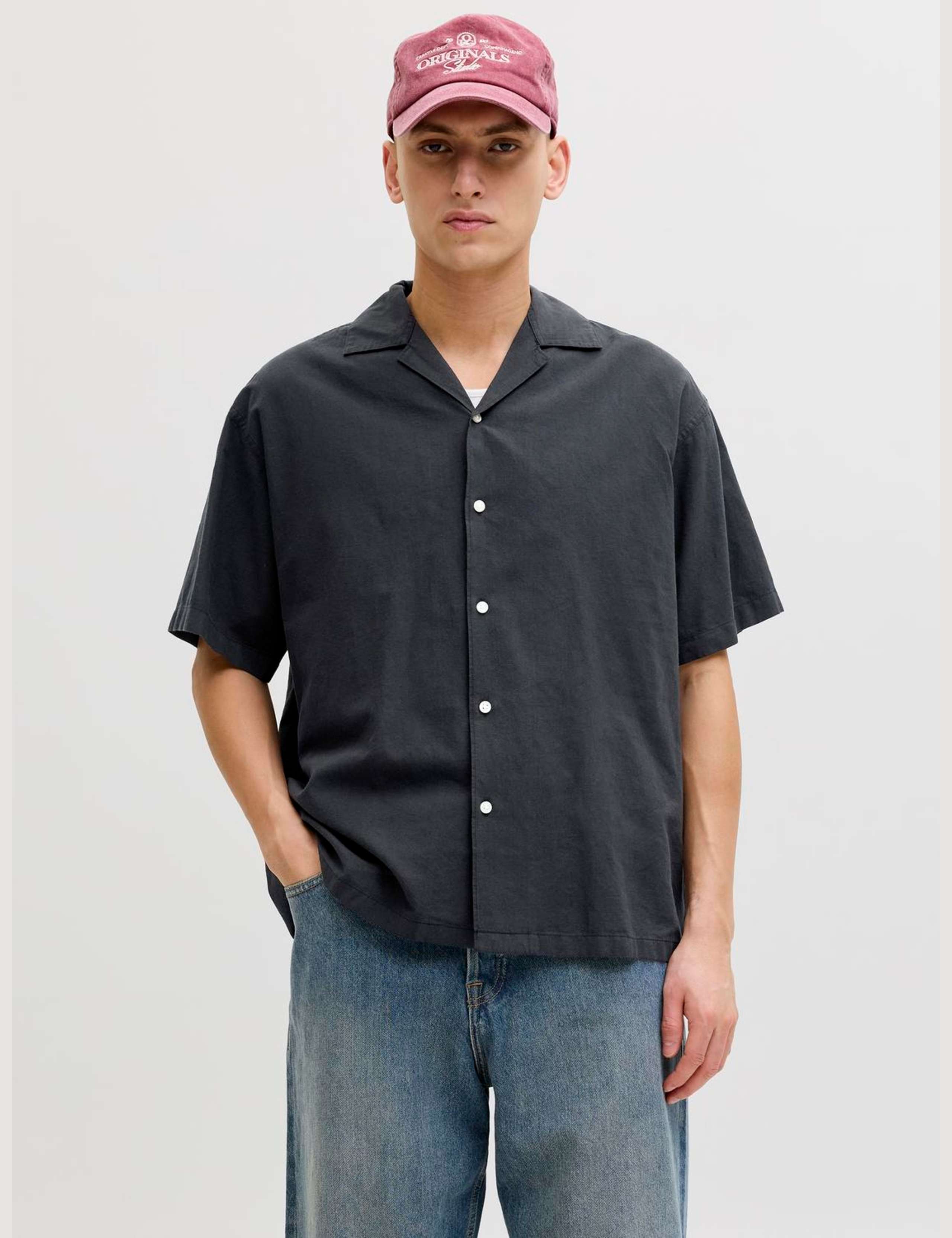 Relaxed Fit Revere Collar Short Sleeve Shirt 1 of 7