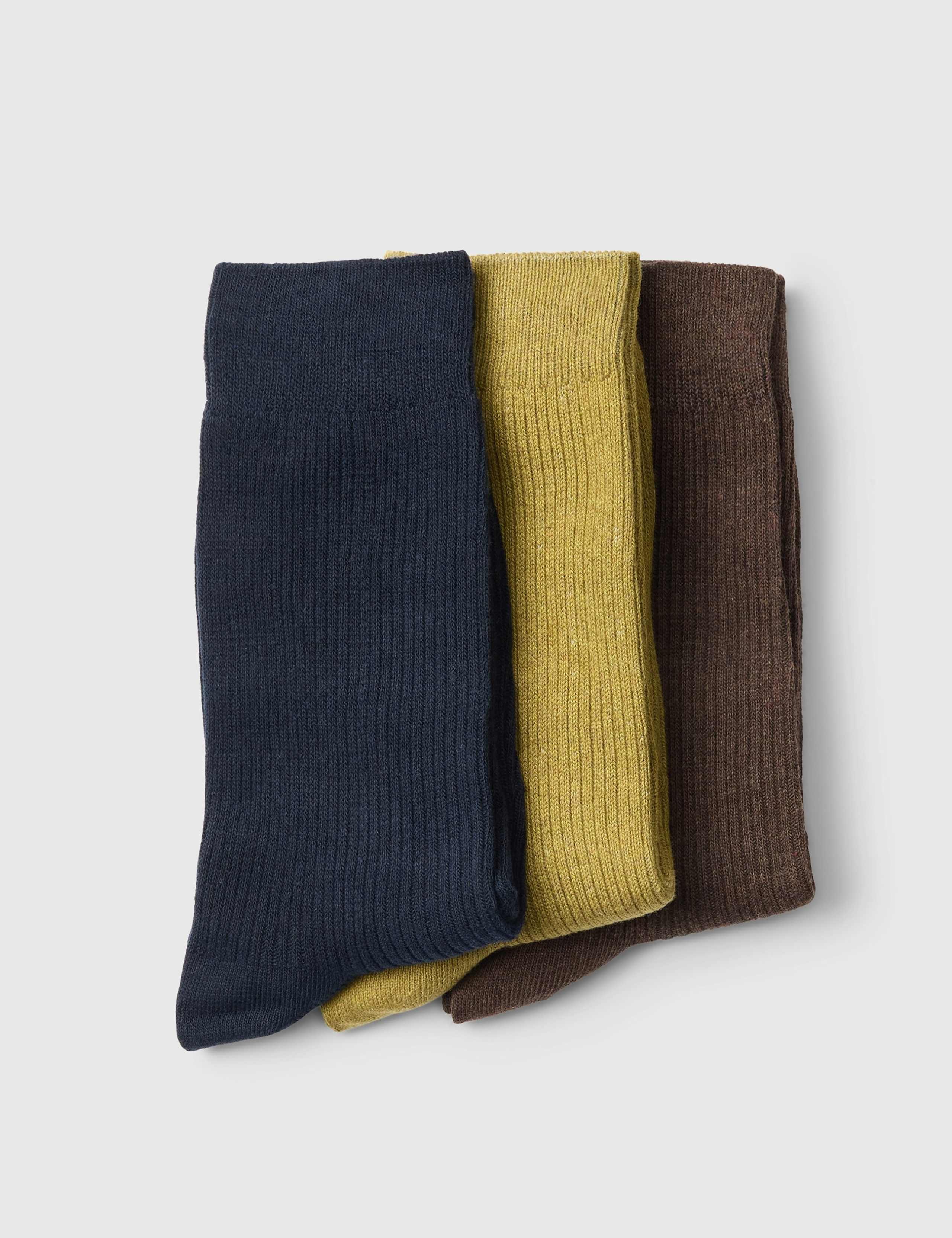 3 Pack Cotton Rich Socks Gift Box 2 of 3