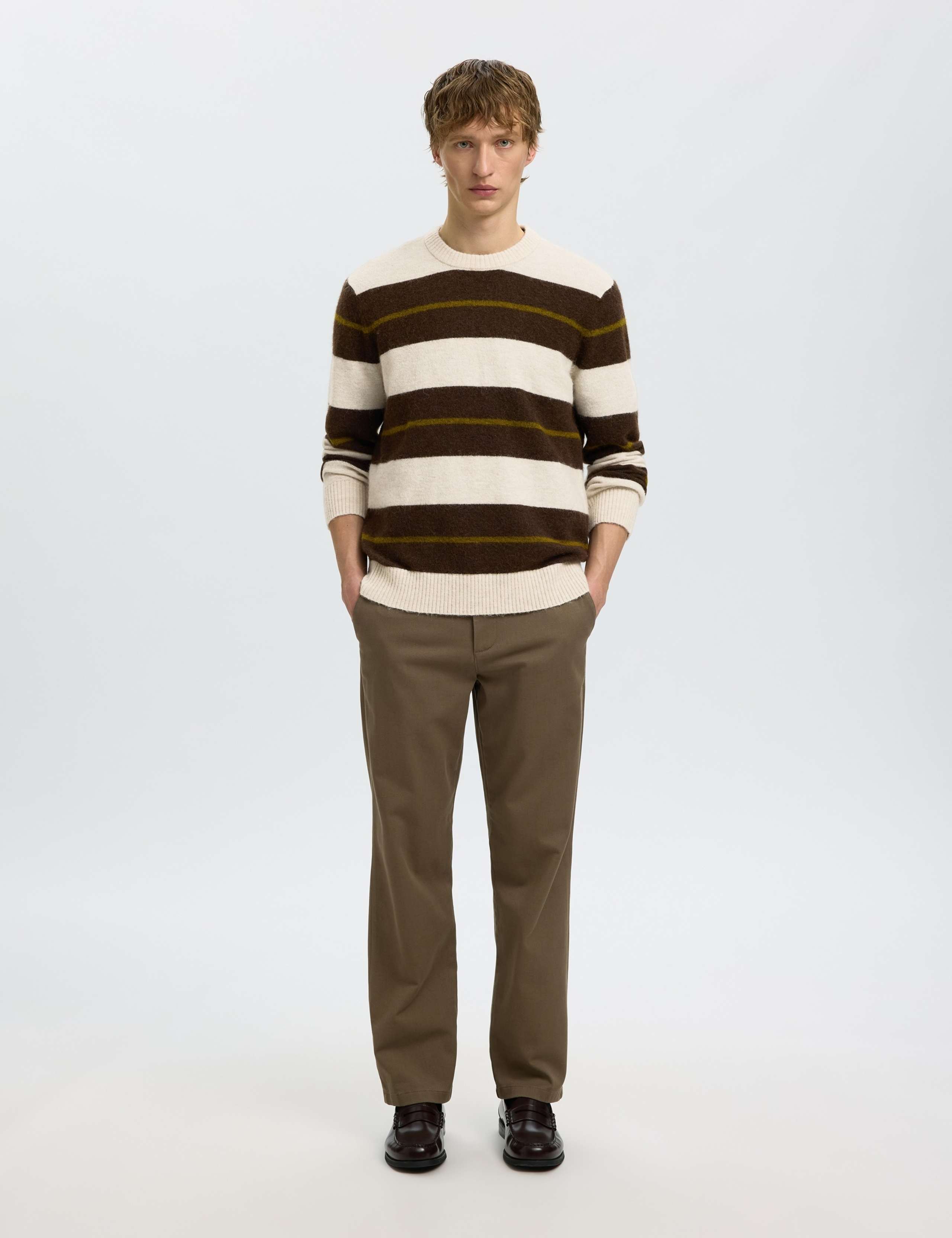 Colour Block Crew Neck Jumper with Alpaca 4 of 6