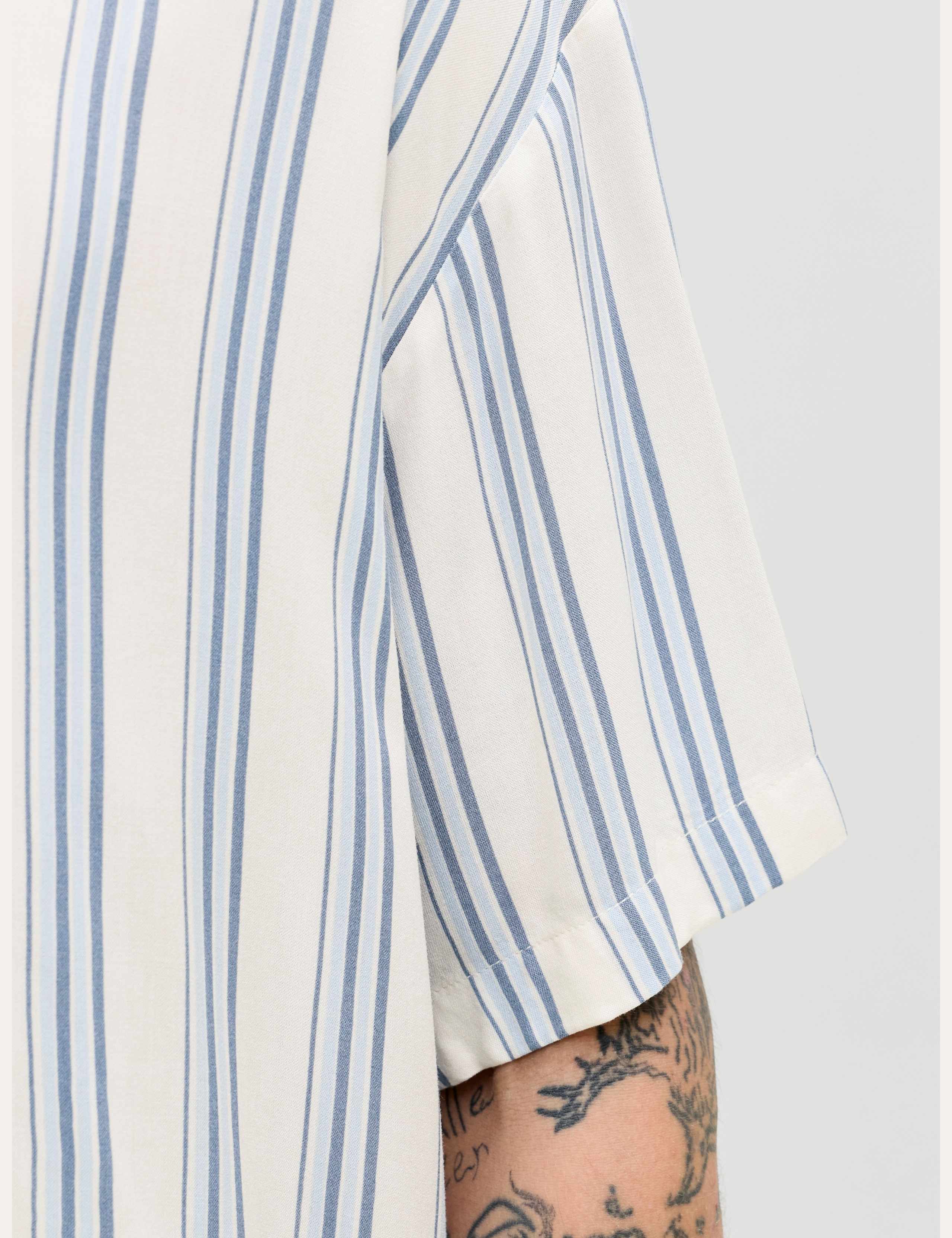 Relaxed Fit Striped Short Sleeve Shirt 5 of 9