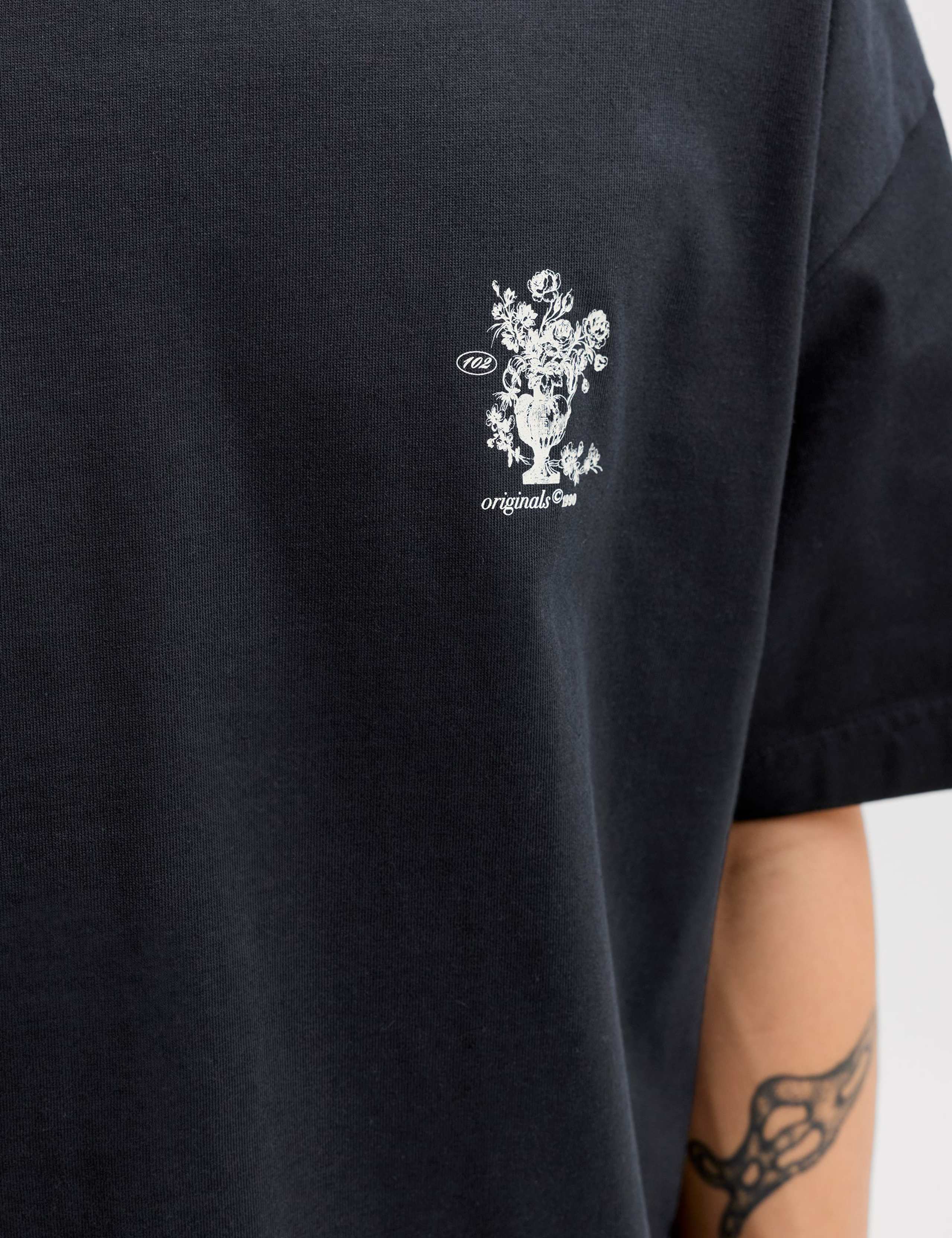 Pure Cotton Flower Graphic T-Shirt 4 of 8