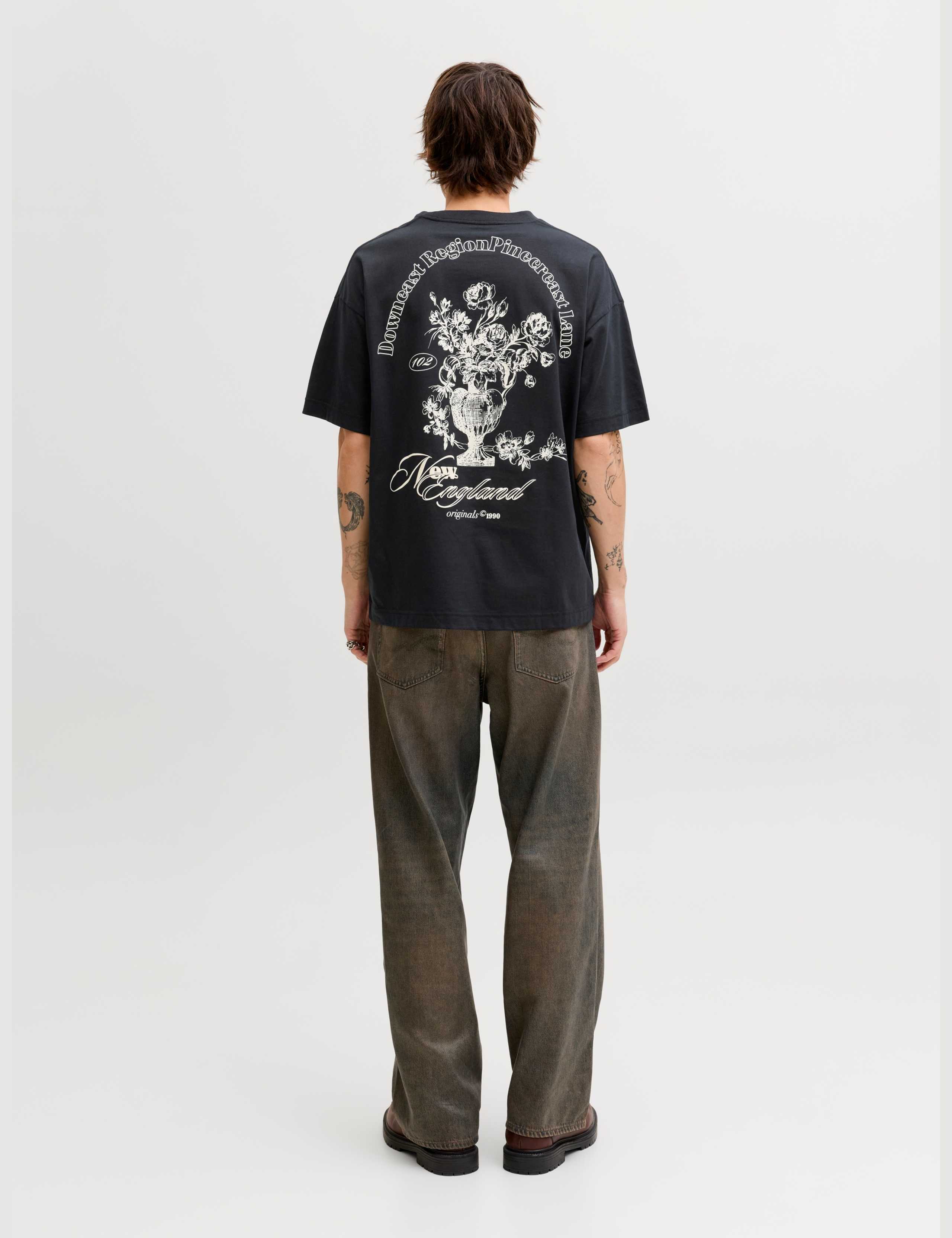 Pure Cotton Back Graphic T-Shirt 5 of 8
