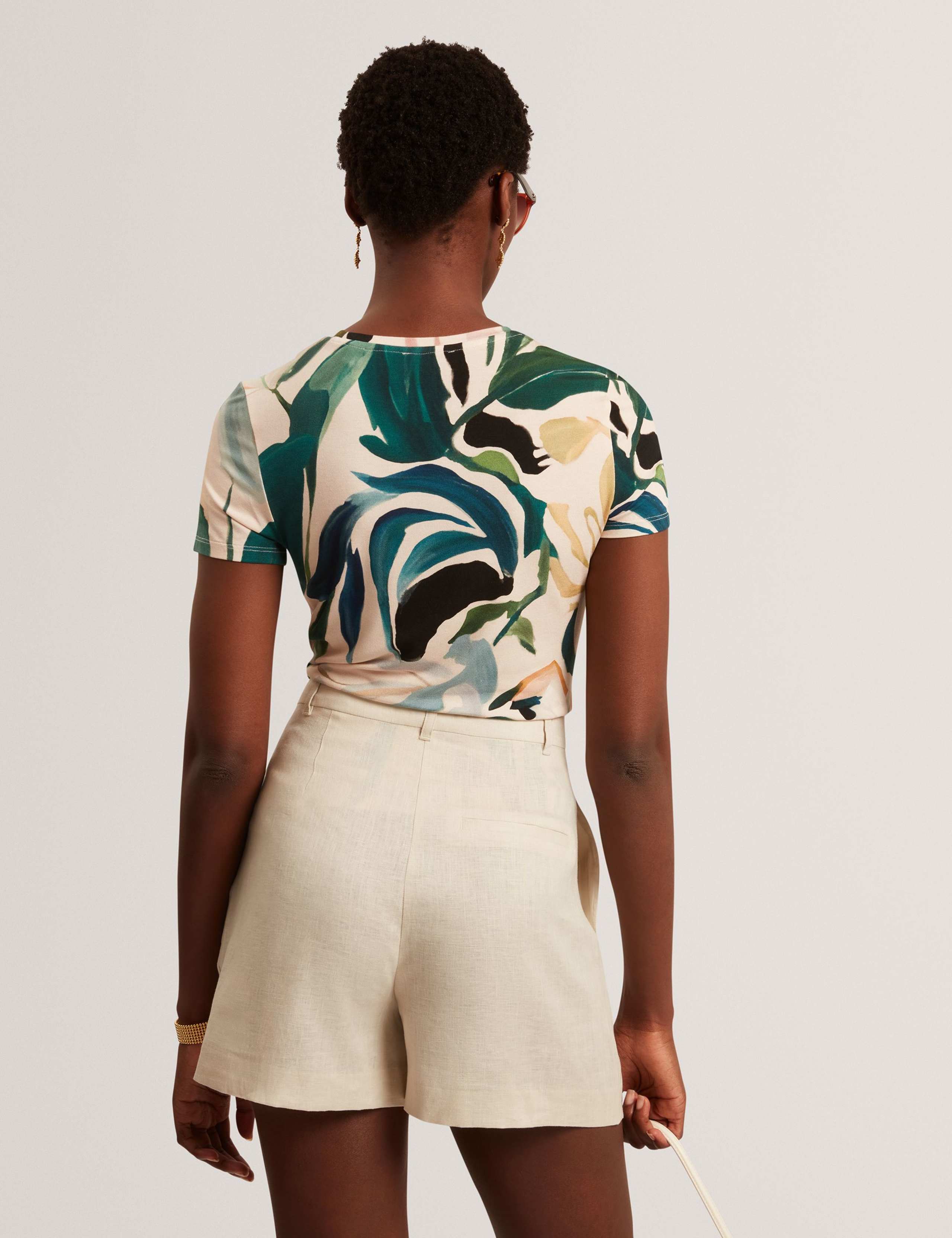 Leaf Print T-Shirt 7 of 8