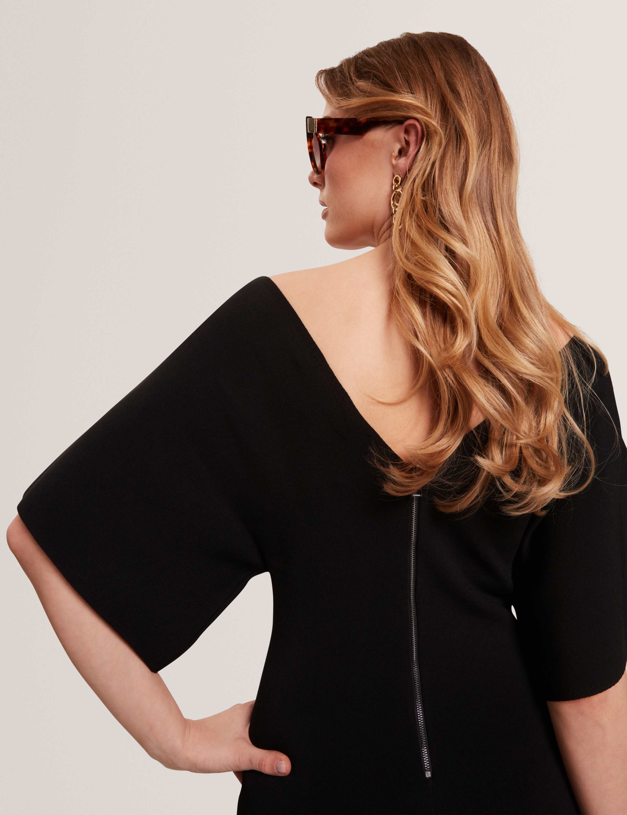 V-Neck Midi Jumper Dress 4 of 7