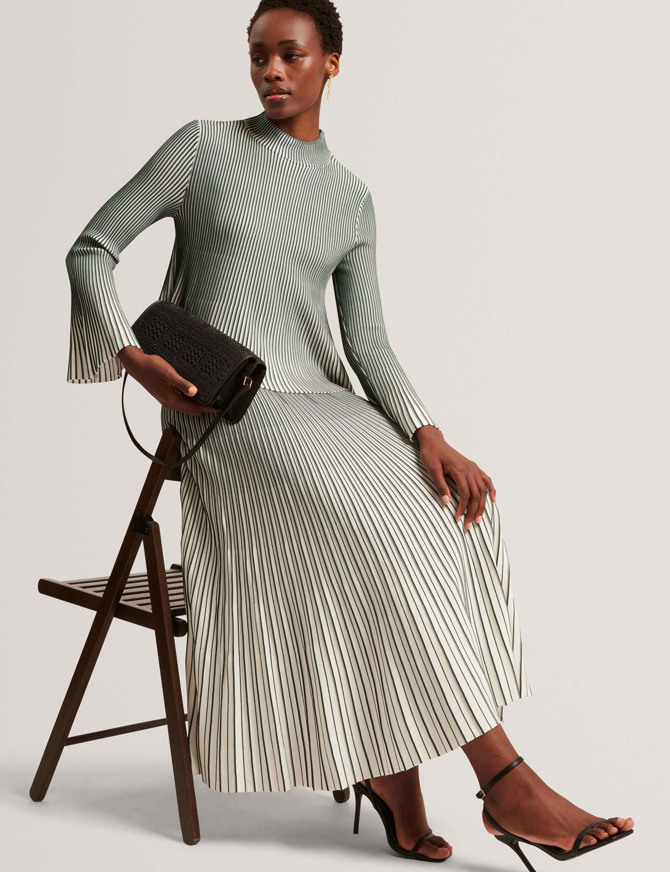 Textured Striped A-Line Midi Skirt 3 of 8