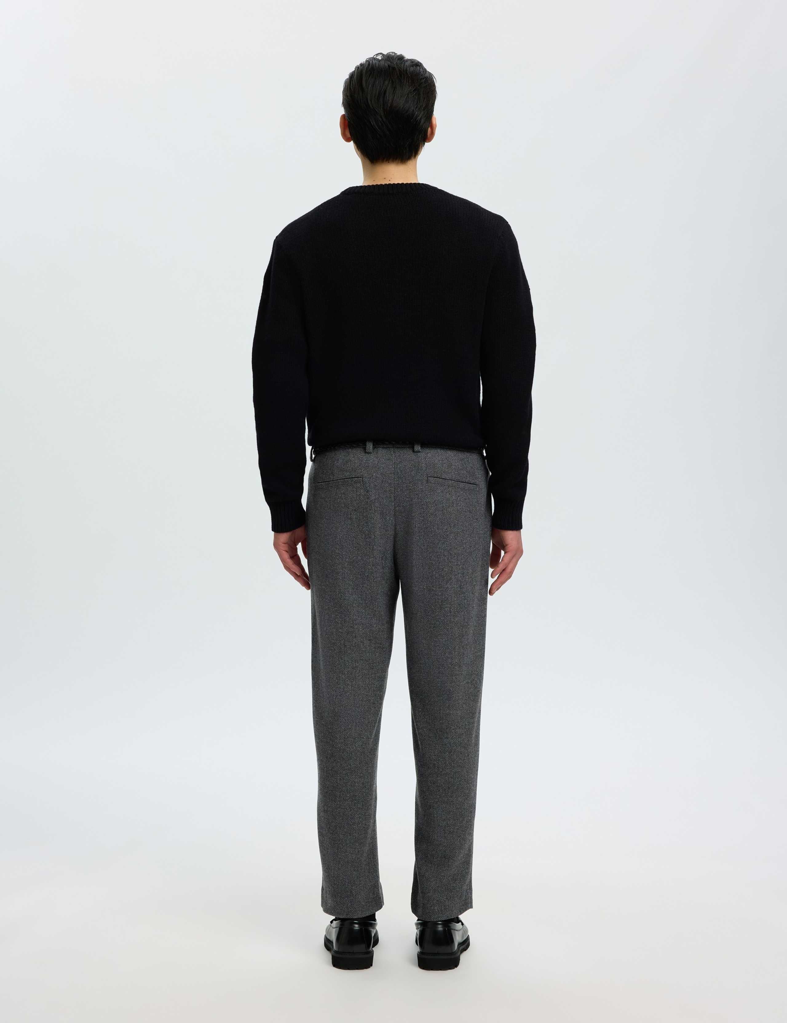 Tapered Fit Wool Blend Herringbone Trousers 3 of 5