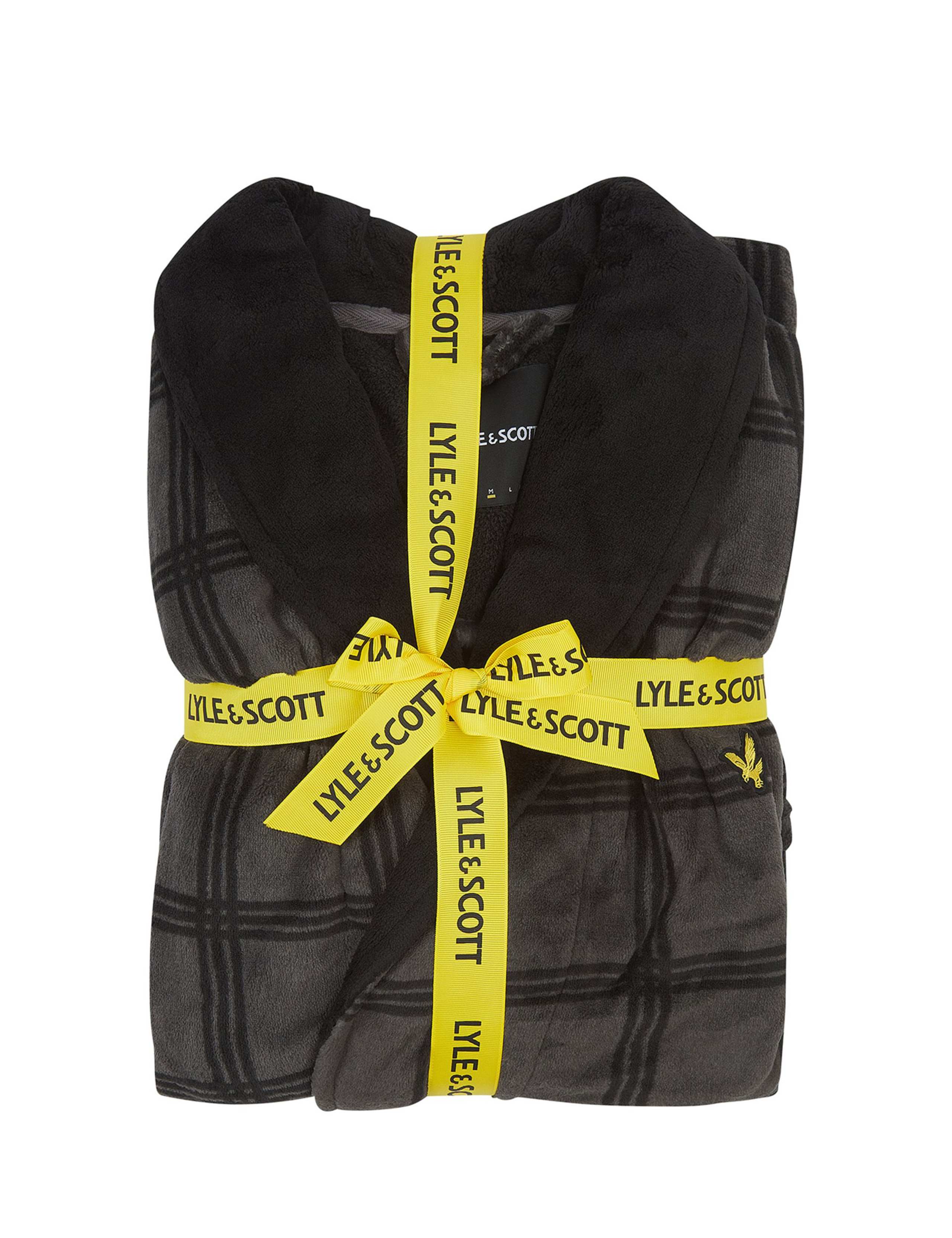 Checked Dressing Gown 4 of 4