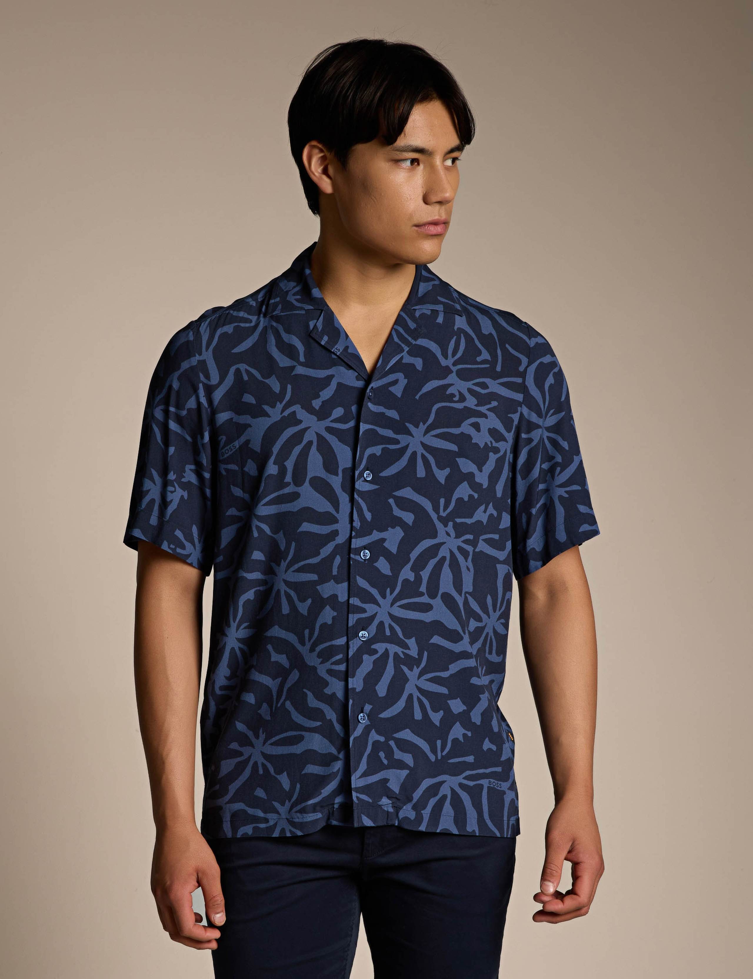 Rayer_M Regular Fit Printed Shirt 1 of 5