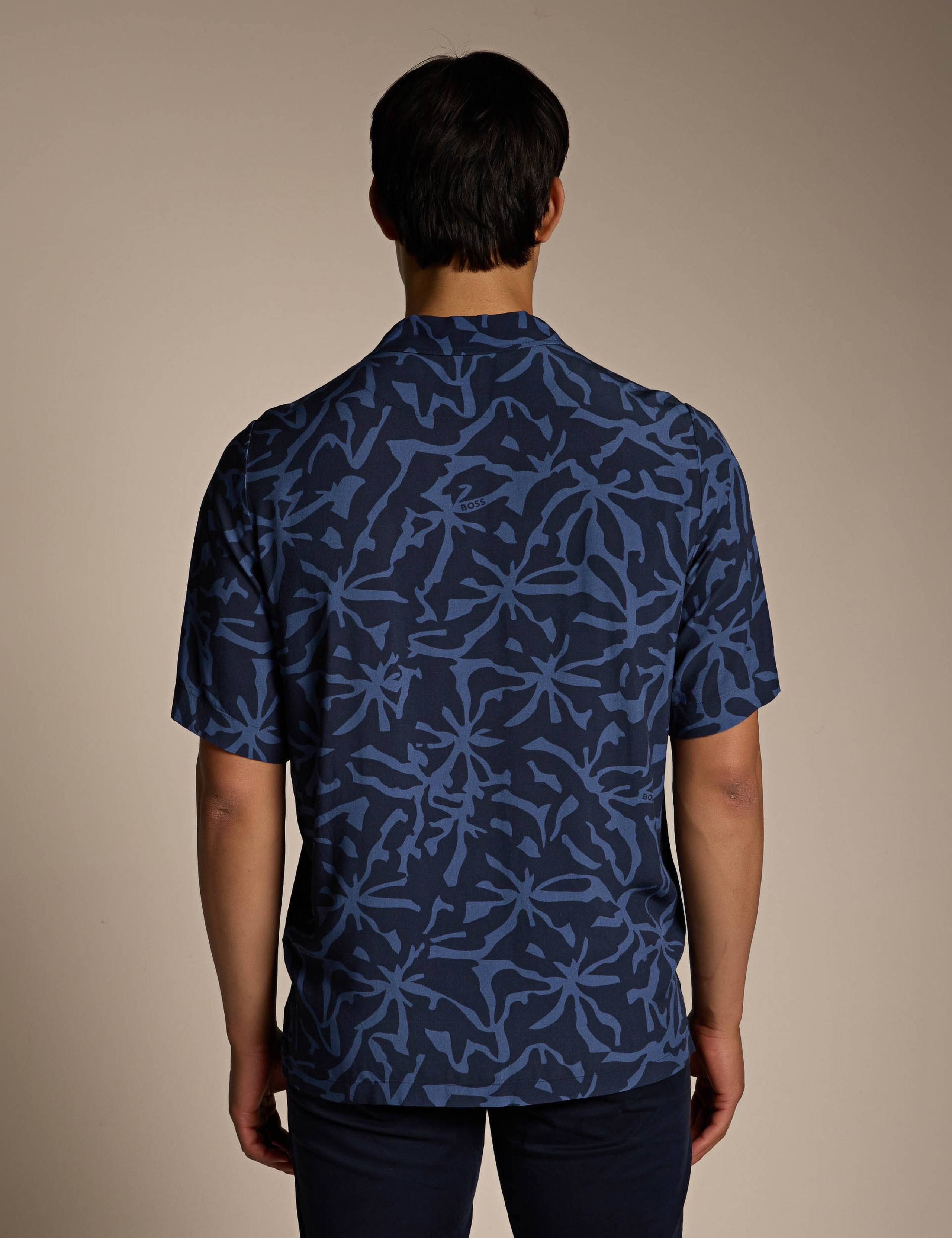 Rayer_M Regular Fit Printed Shirt 3 of 5