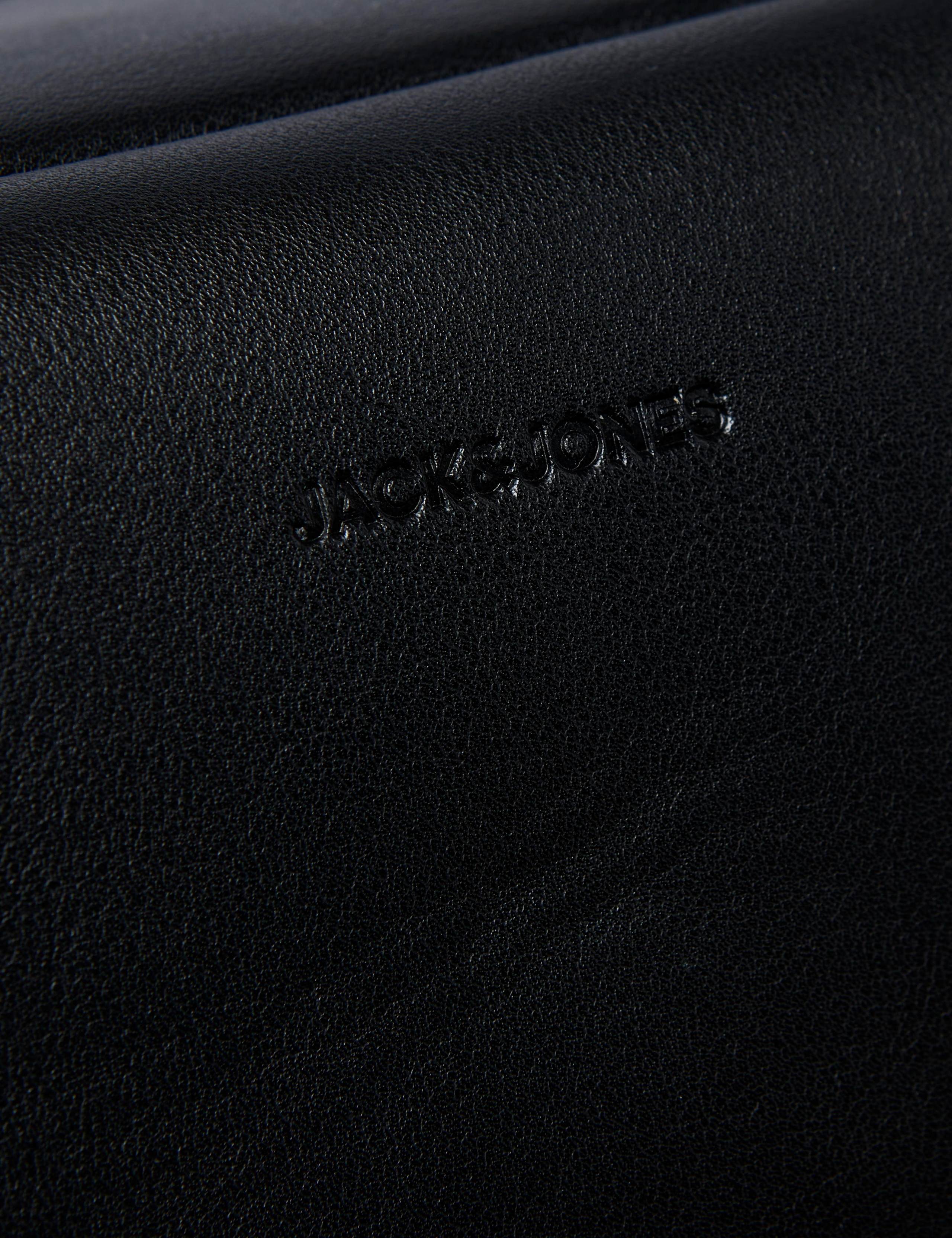 Wash Bag 7 of 7