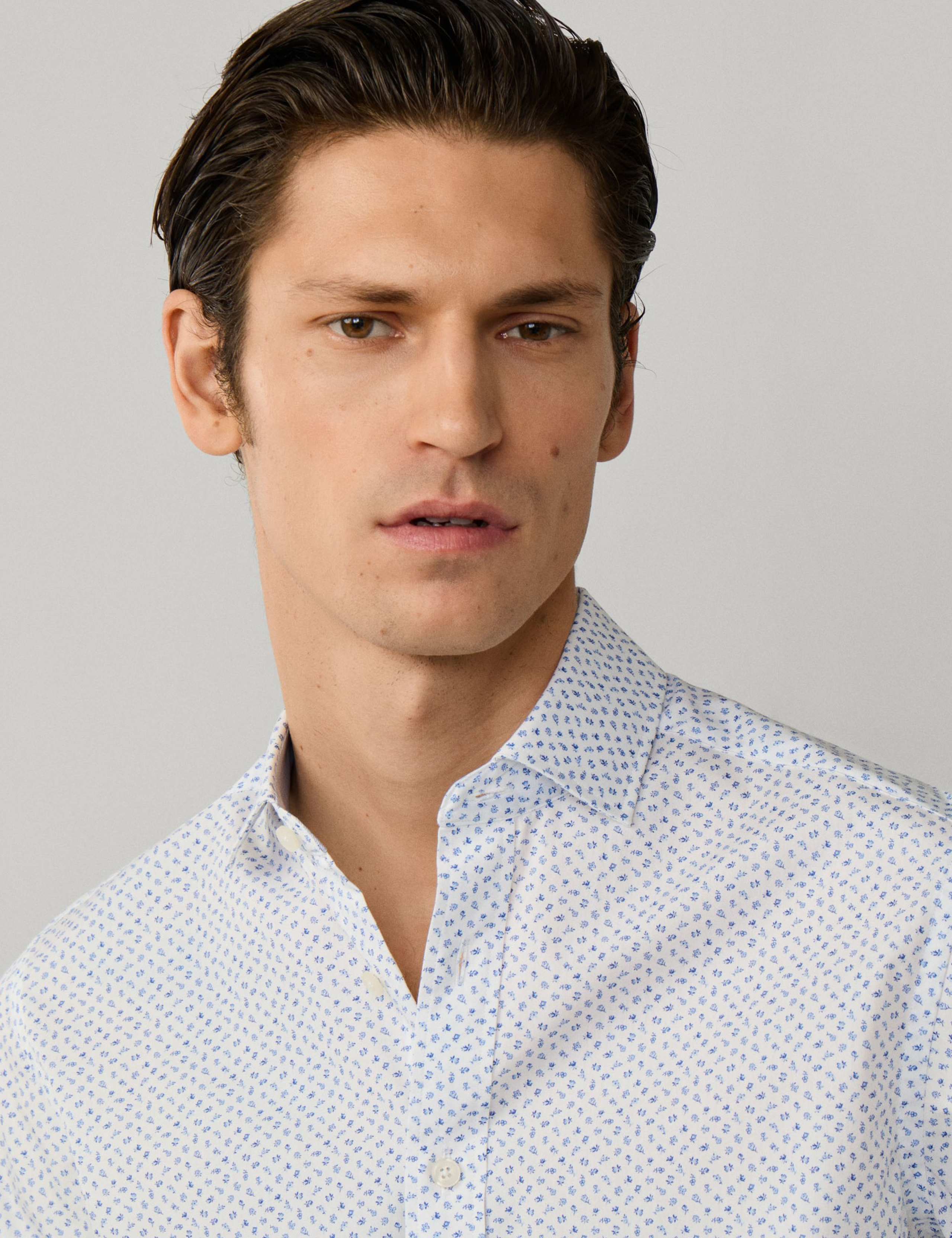 Tailored Fit Pure Cotton Floral Shirt 7 of 10