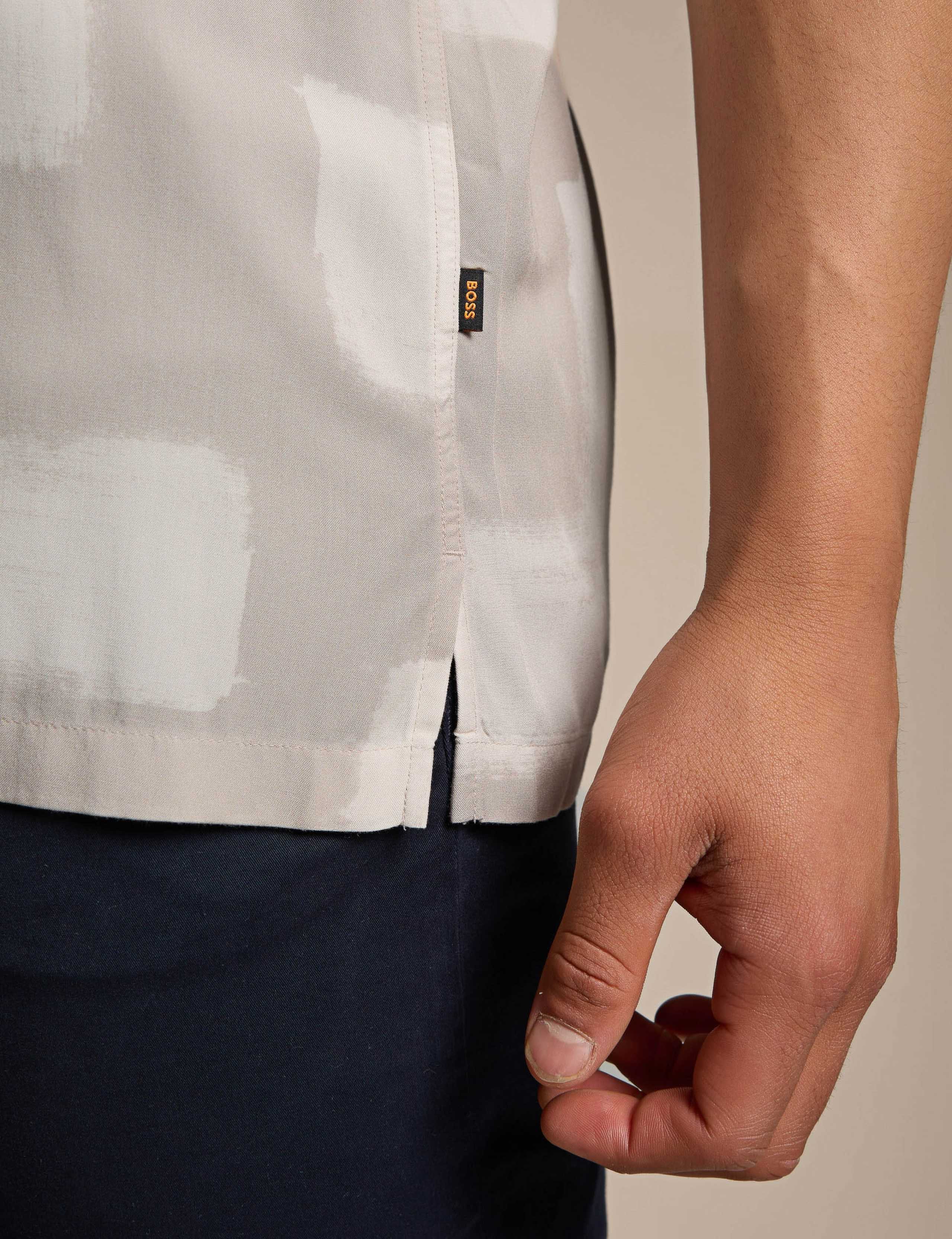 Rayer_M Regular Fit Printed Shirt 5 of 5