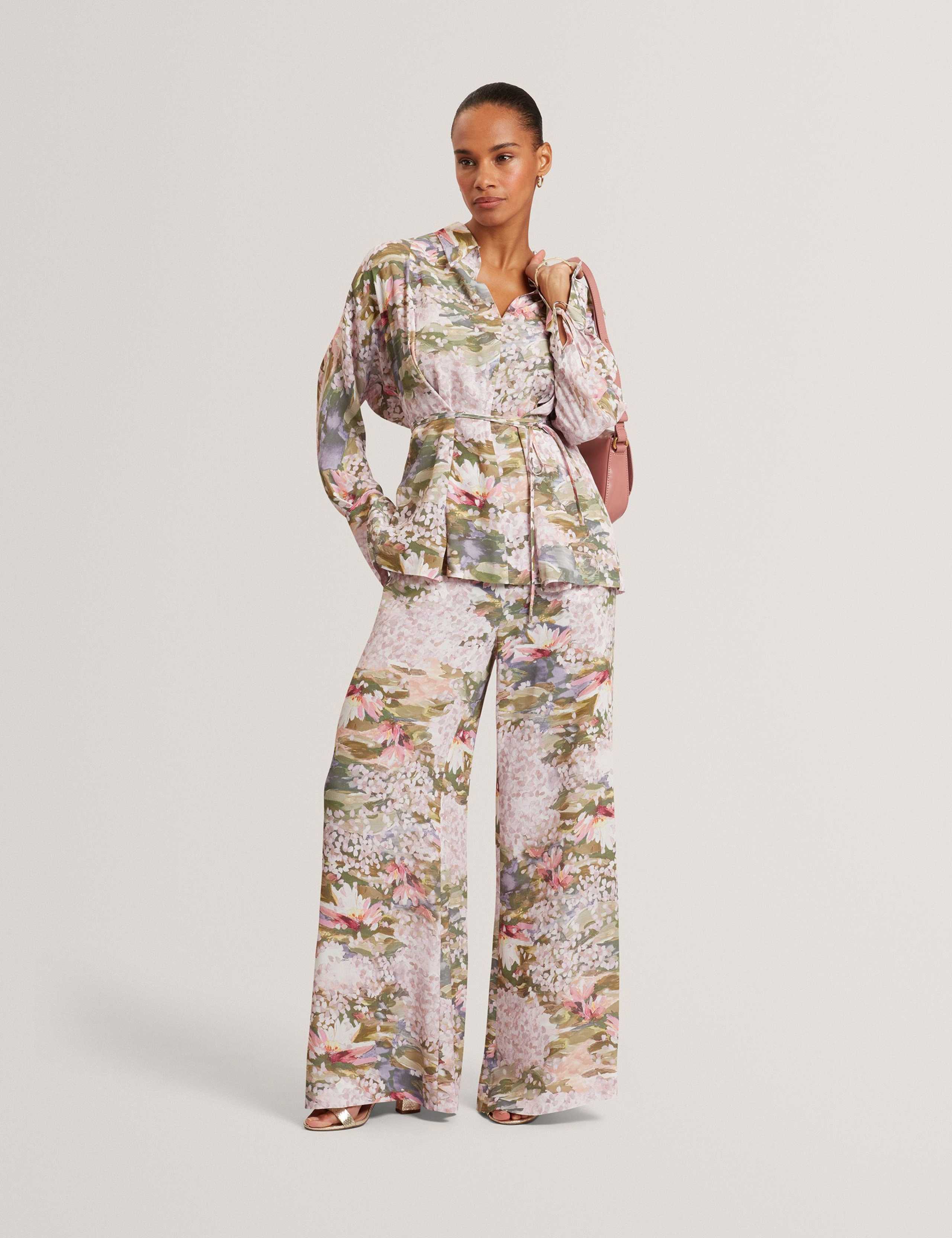 Printed Collared Tie Detail Shirt 7 of 7