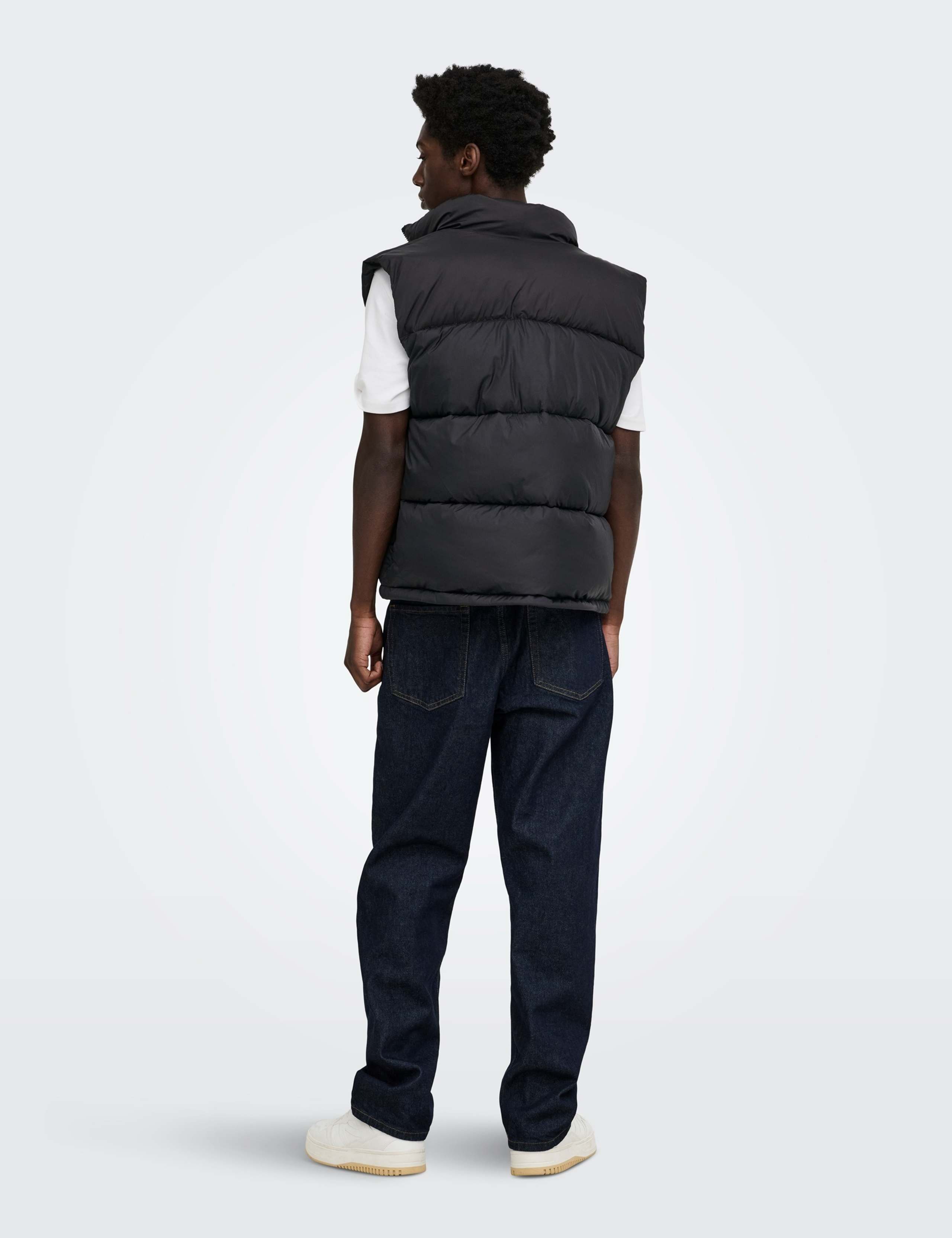 Padded Gilet 3 of 8