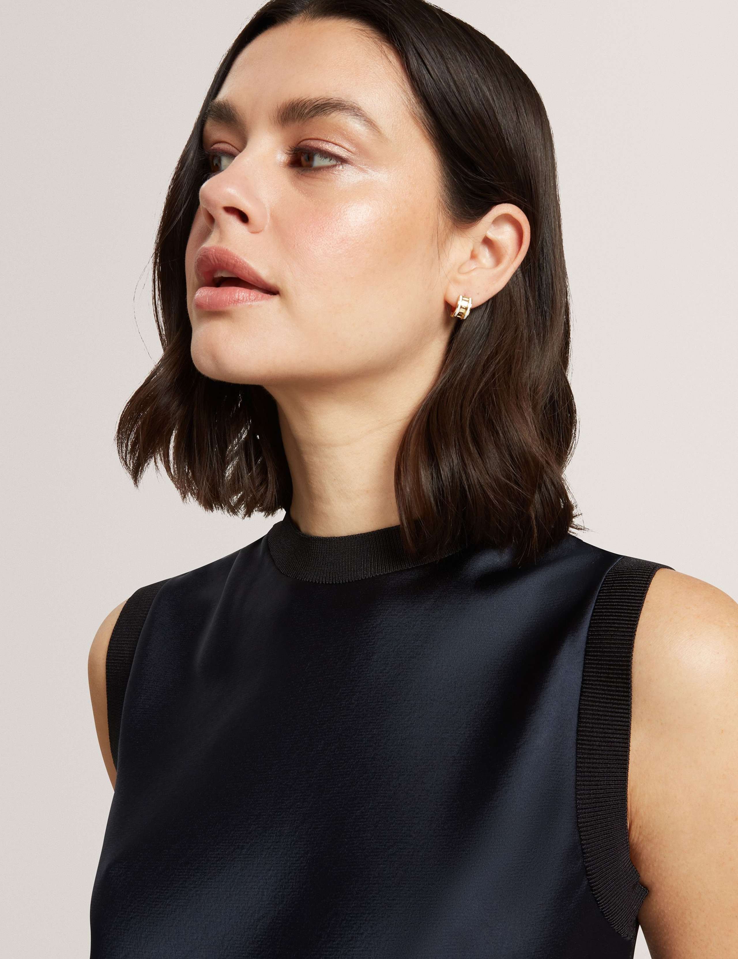 Satin Crew Neck Rib Detail Vest Top 4 of 7