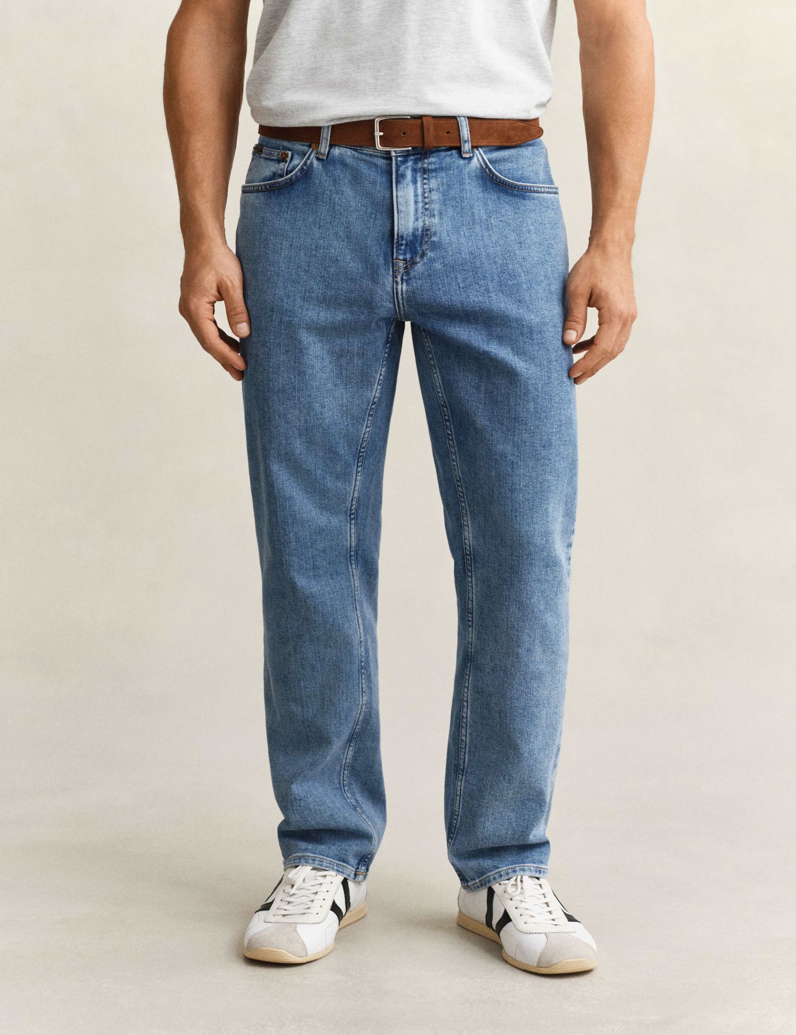 Regular Fit Clean Wash 5 Pocket Jeans 1 of 7