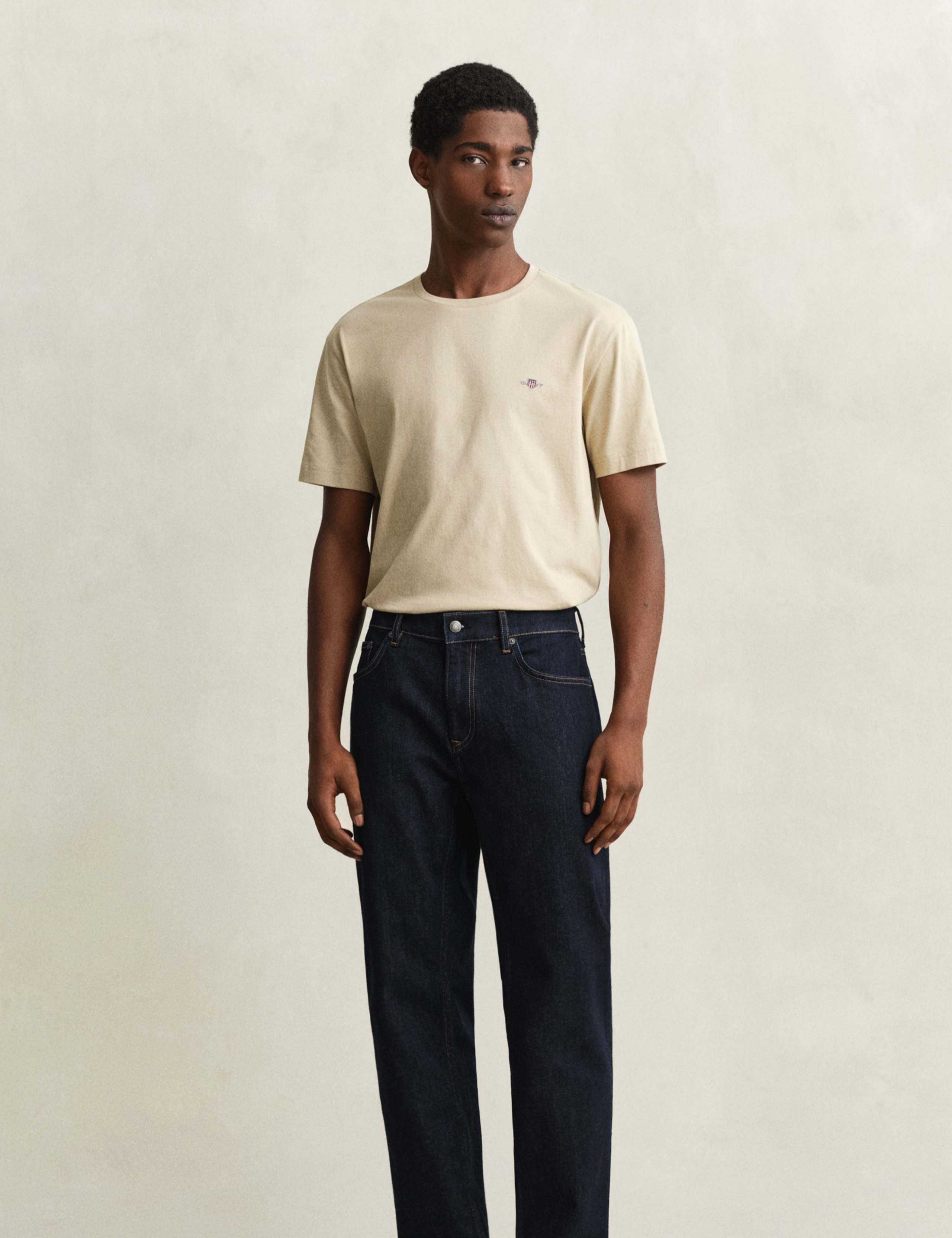 Regular Fit Clean Wash 5 Pocket Jeans 5 of 9