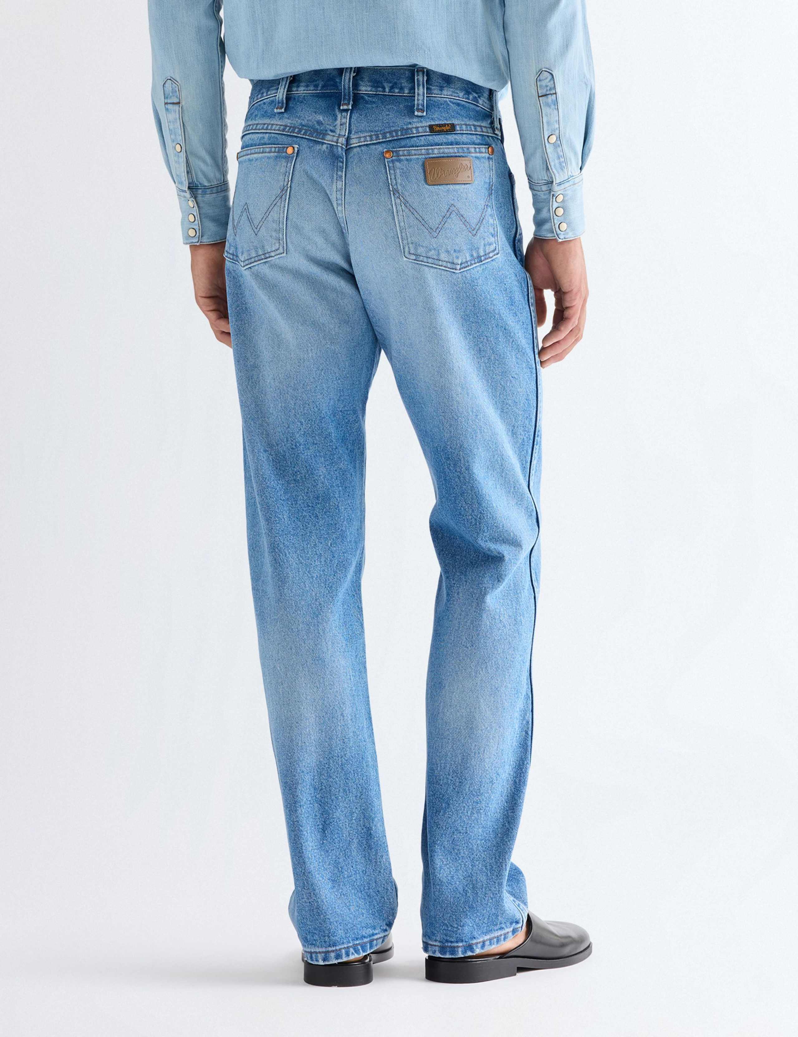 13MWZ Tapered Fit 5 Pocket Jeans 4 of 6