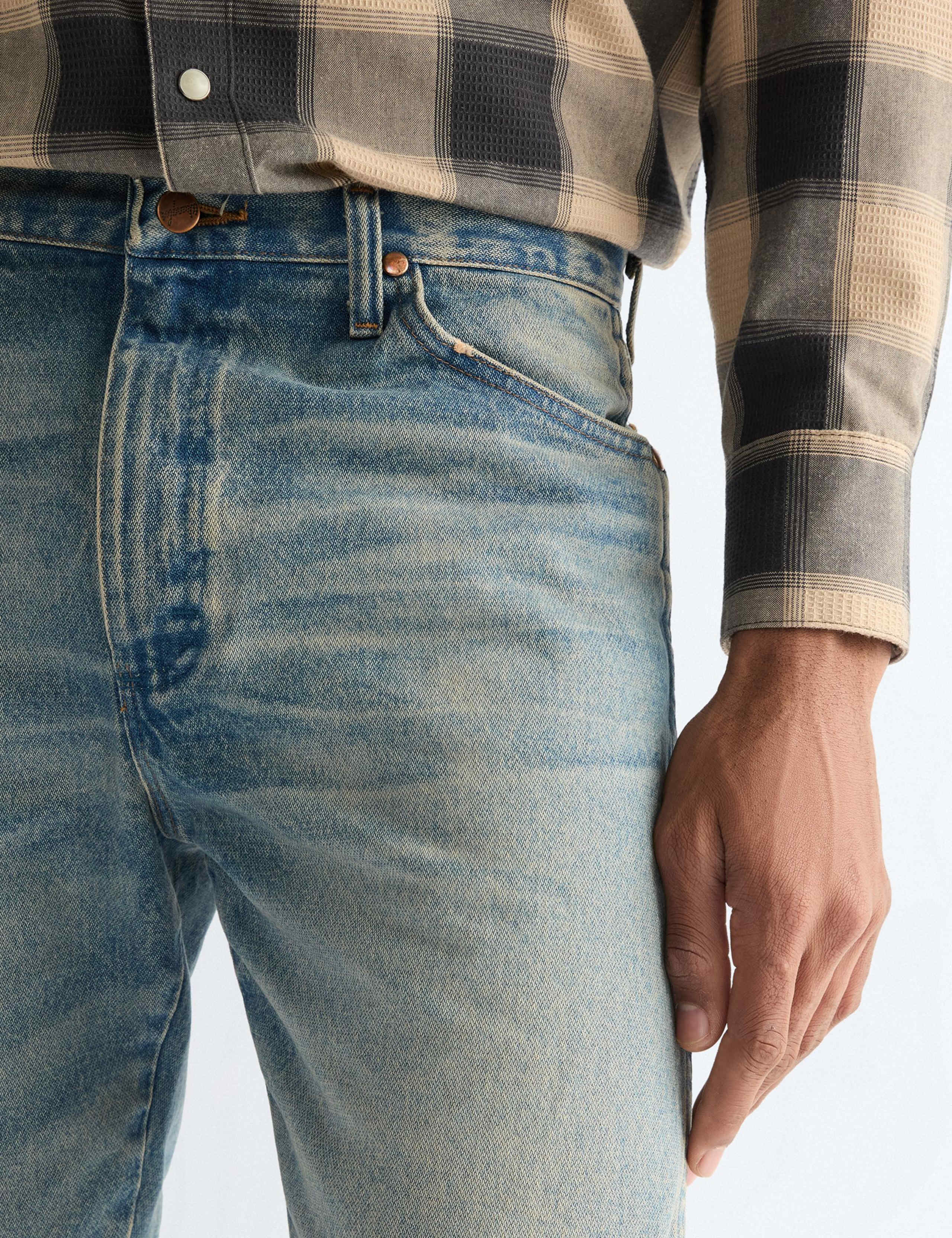 13MWZ Tapered Fit 5 Pocket Jeans 6 of 6