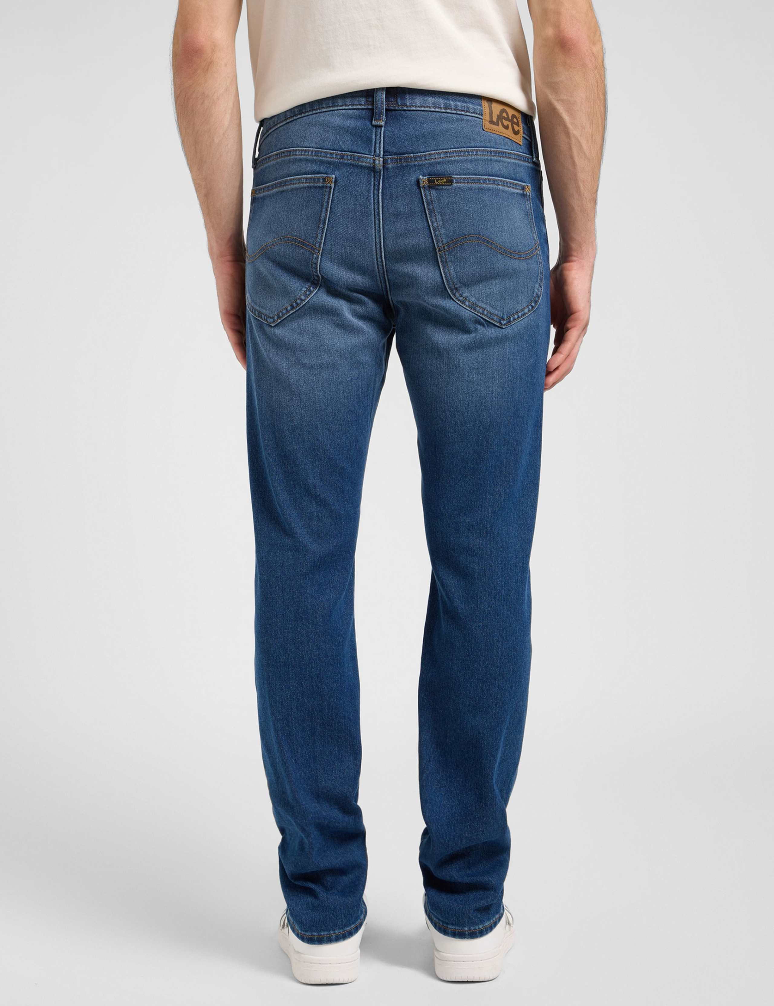 Daren Straight Fit 5 Pocket Stretch Jeans 3 of 7