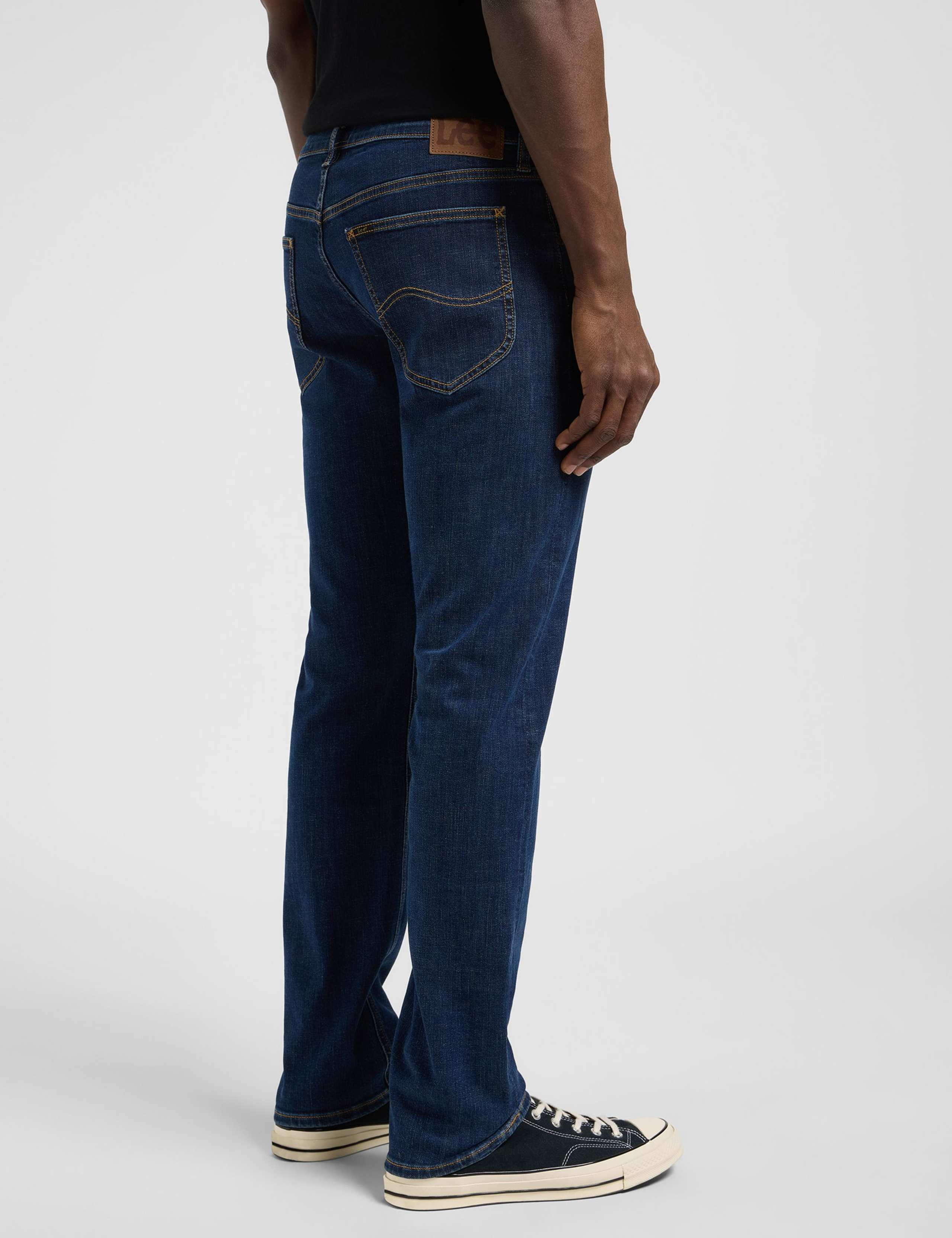 Straight Fit Daren Jeans 3 of 6