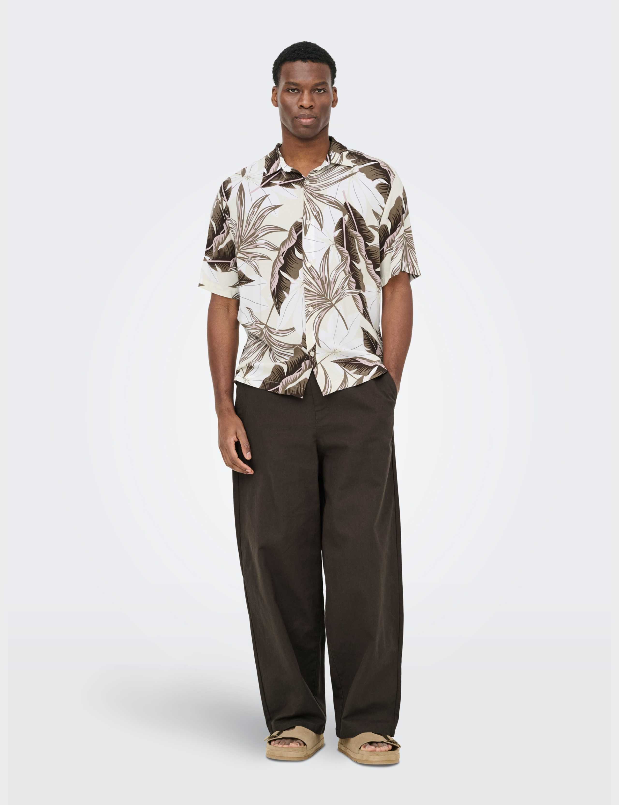 Regular Fit Printed Short Sleeve Shirt 3 of 5