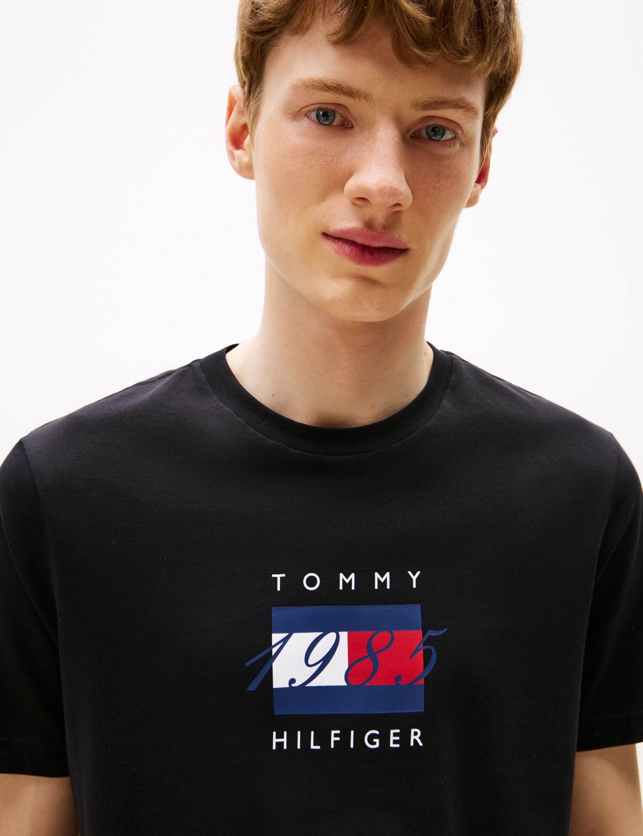 Pure Cotton Flag Graphic T-Shirt 3 of 5