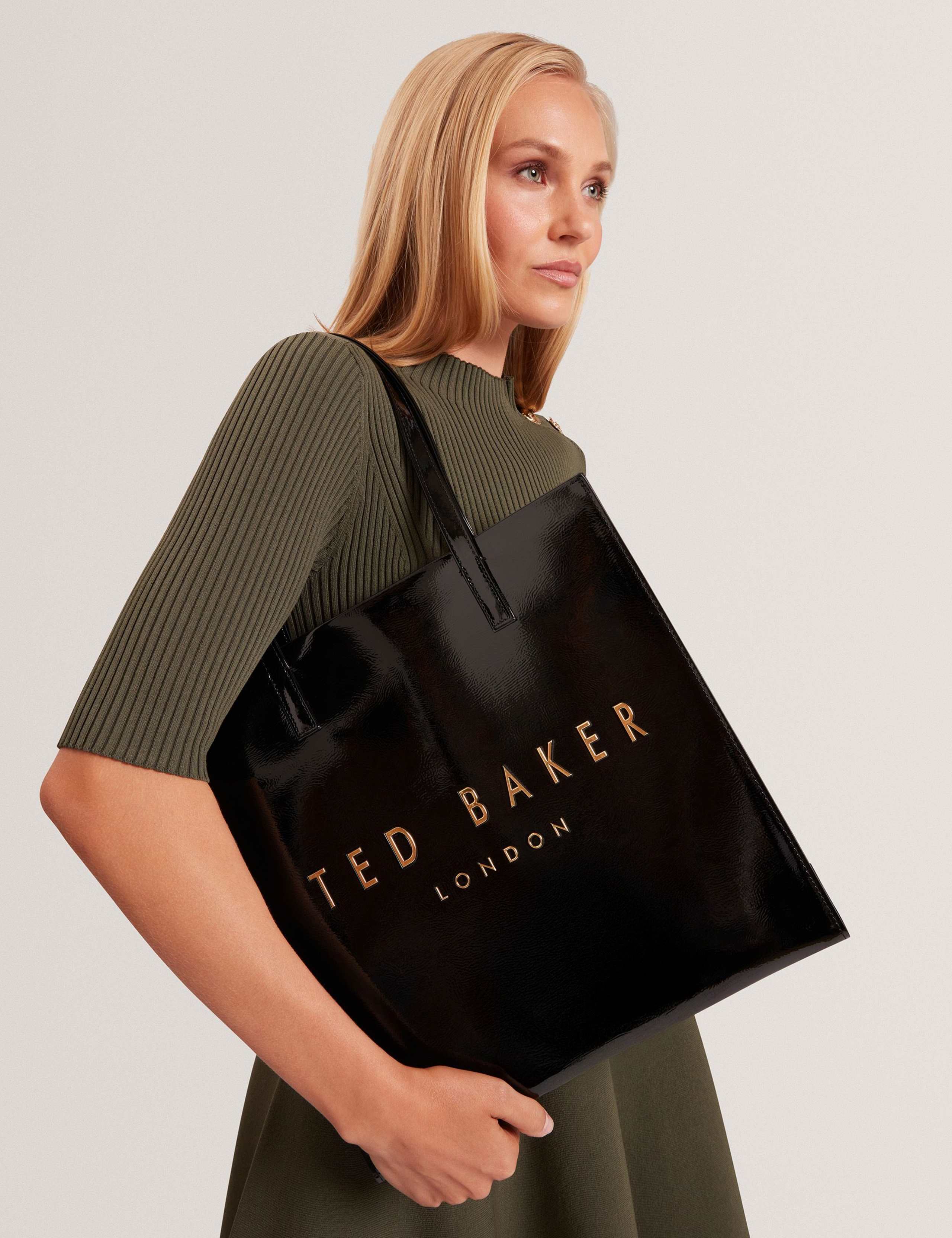 Patent Finish Tote Bag 2 of 5