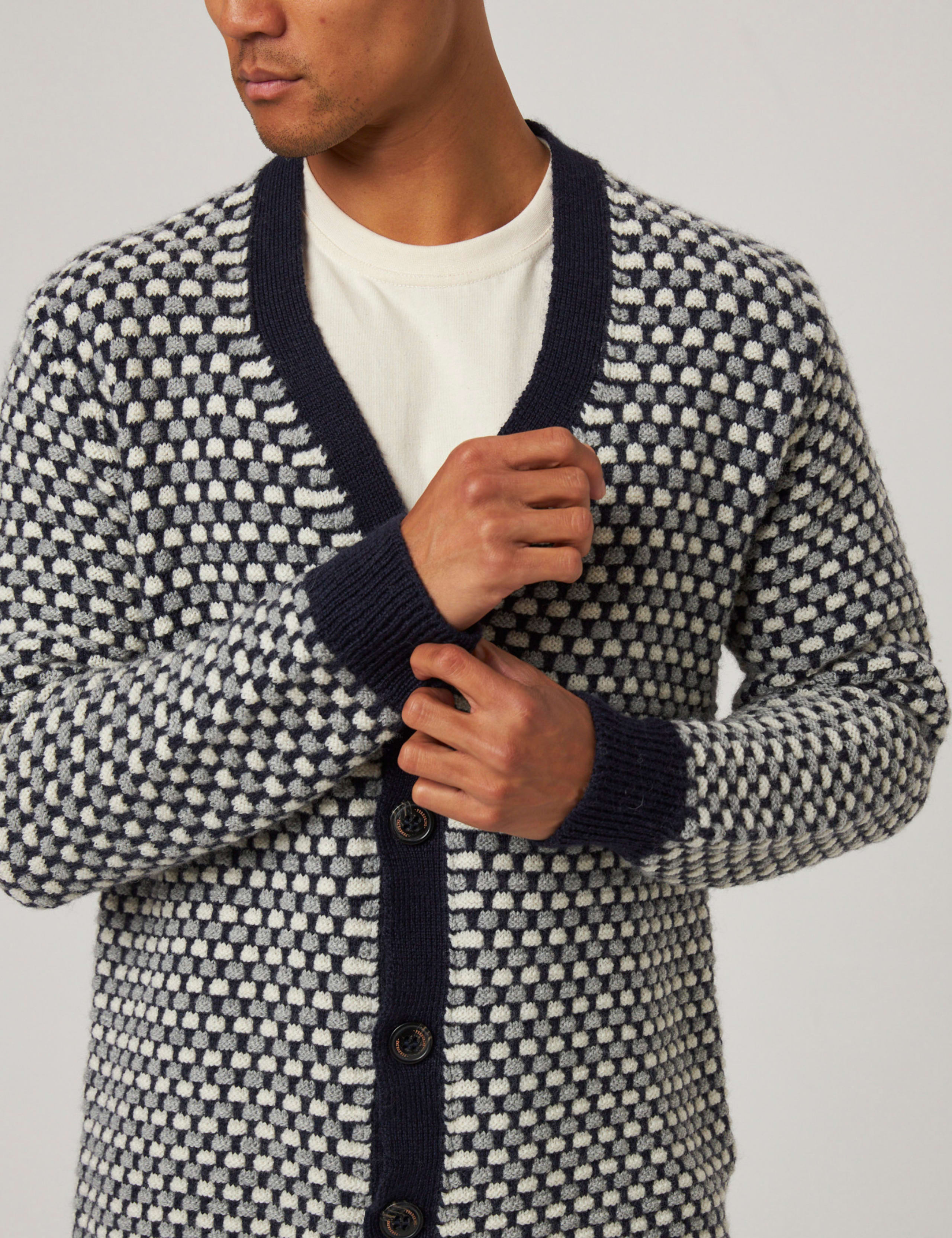 Pure Merino Wool Checked V-Neck Cardigan 4 of 6