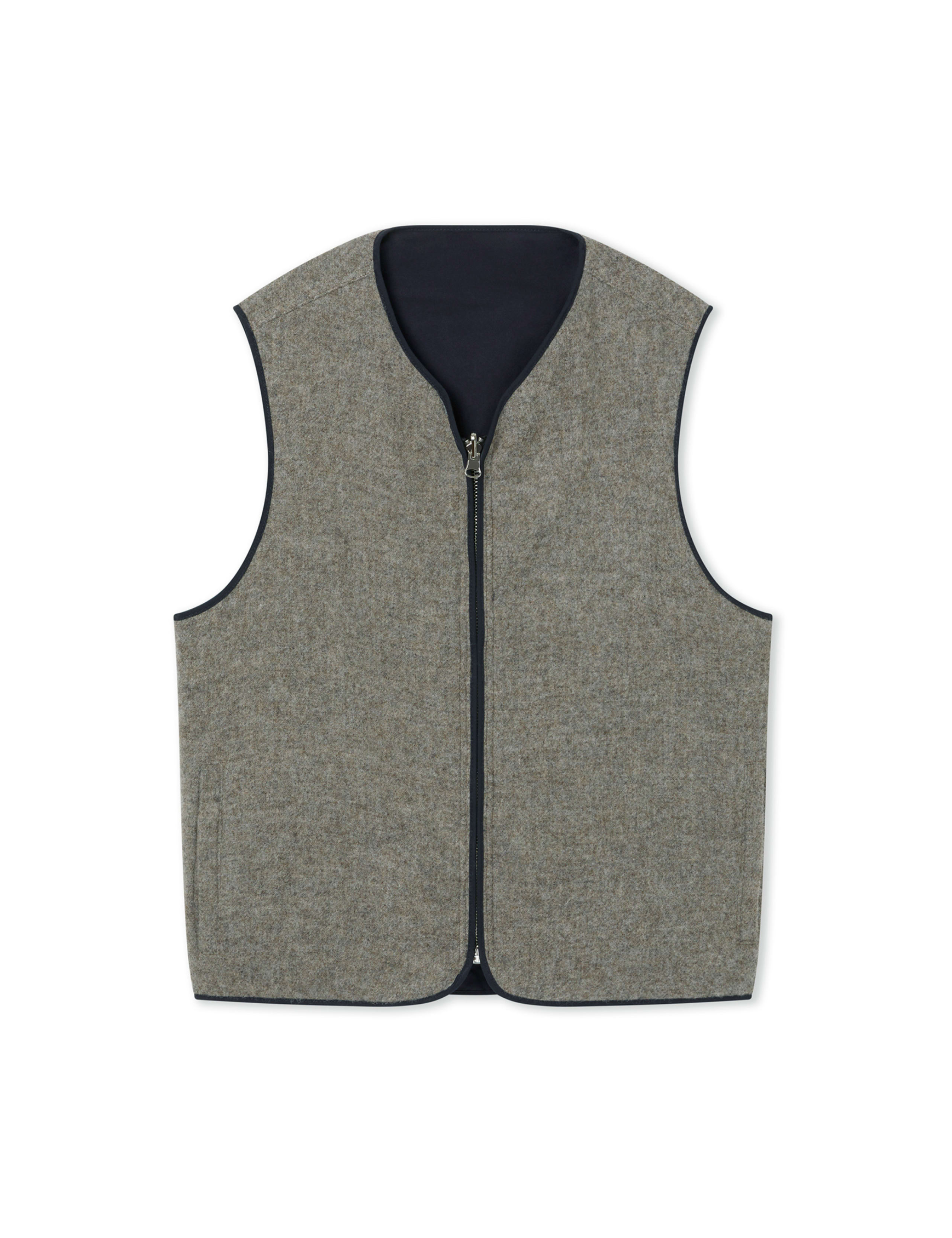 Reversible Gilet 2 of 7