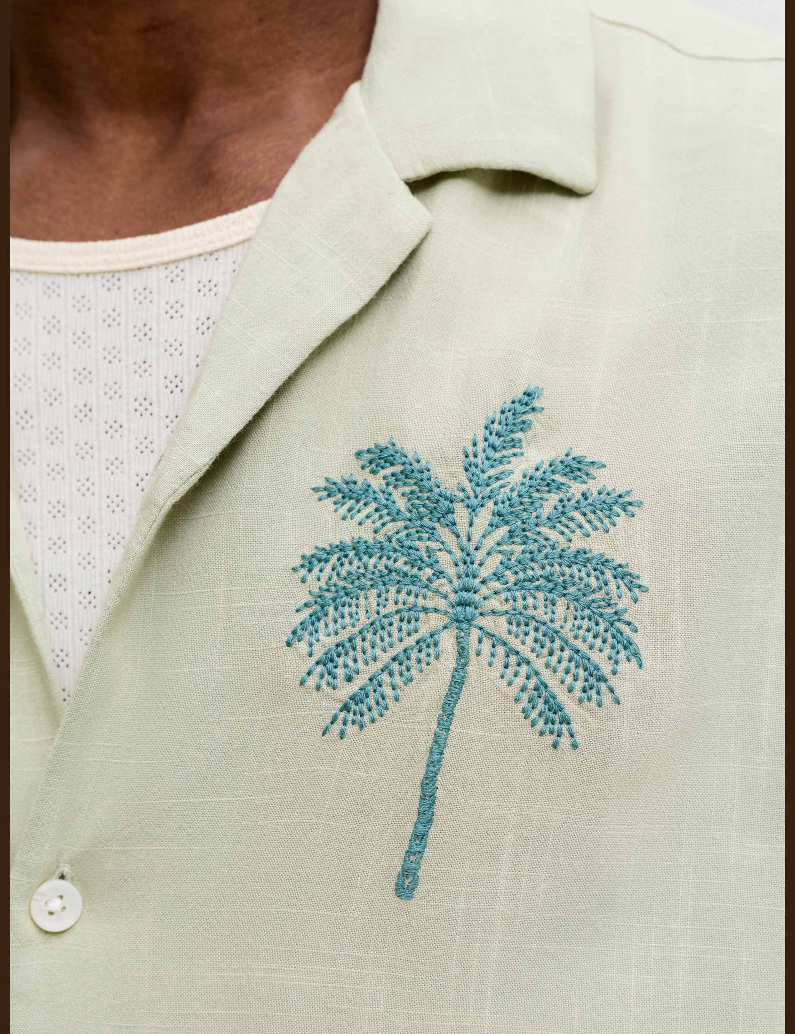 Regular Fit Short Sleeve Embroidered Shirt 5 of 6