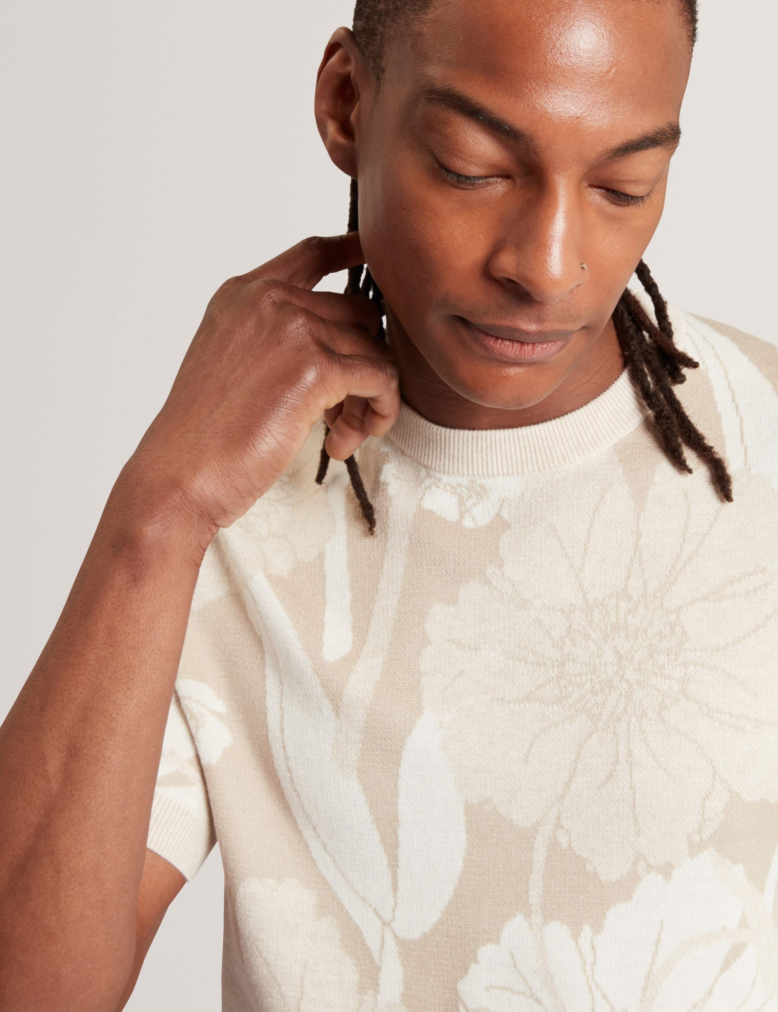 Floral Jacquard T-Shirt 5 of 6