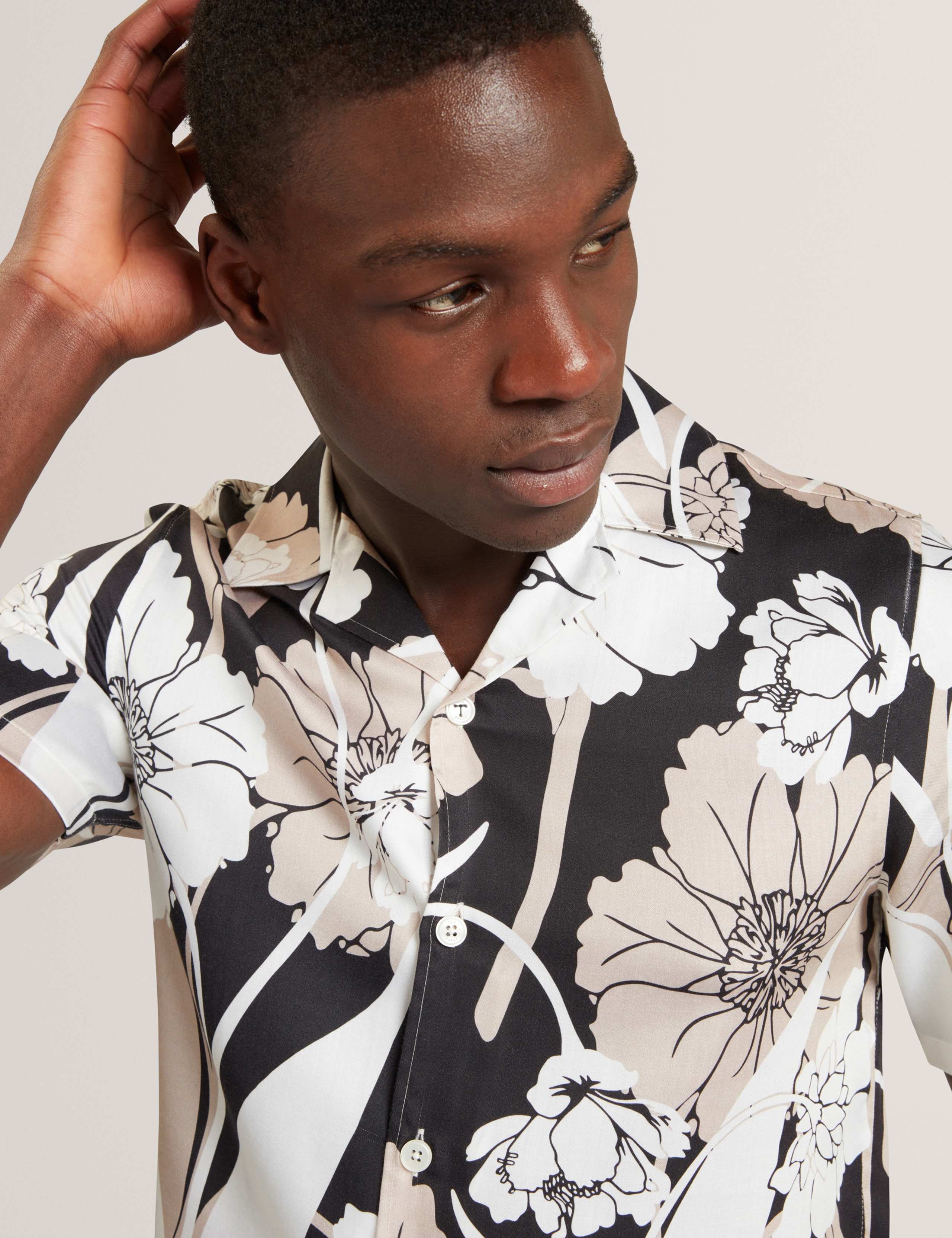 Pure Lyocell Floral Short Sleeve Shirt 3 of 6