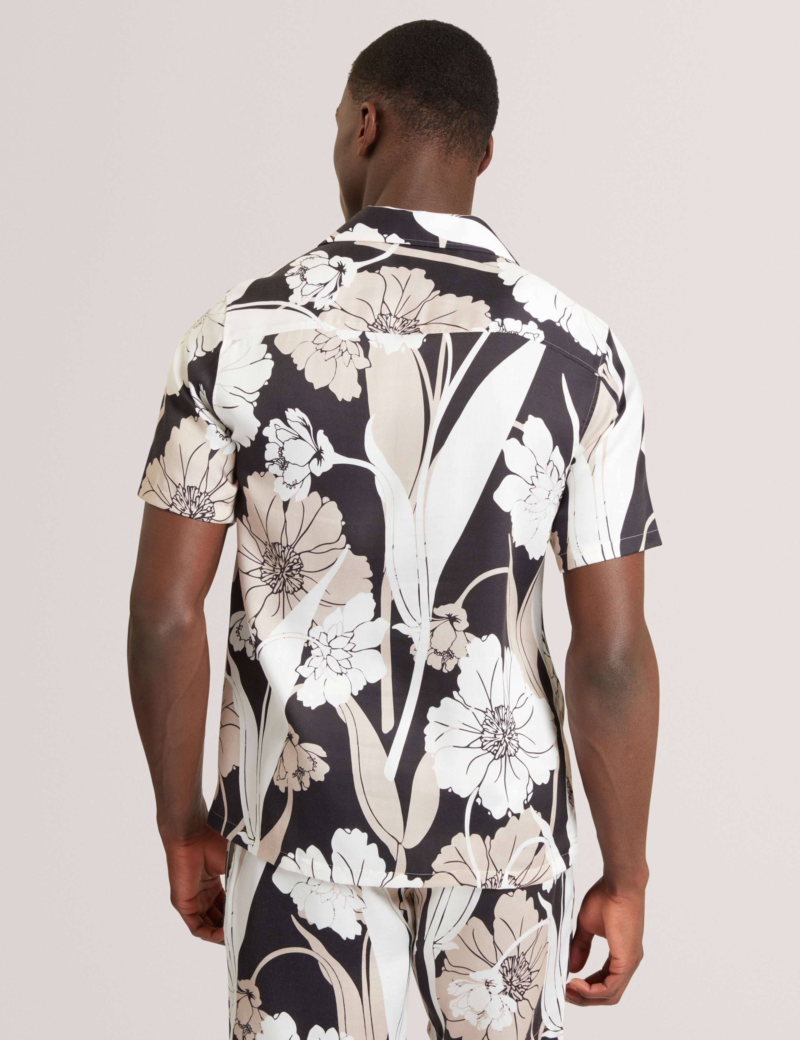 Pure Lyocell Floral Short Sleeve Shirt 4 of 6